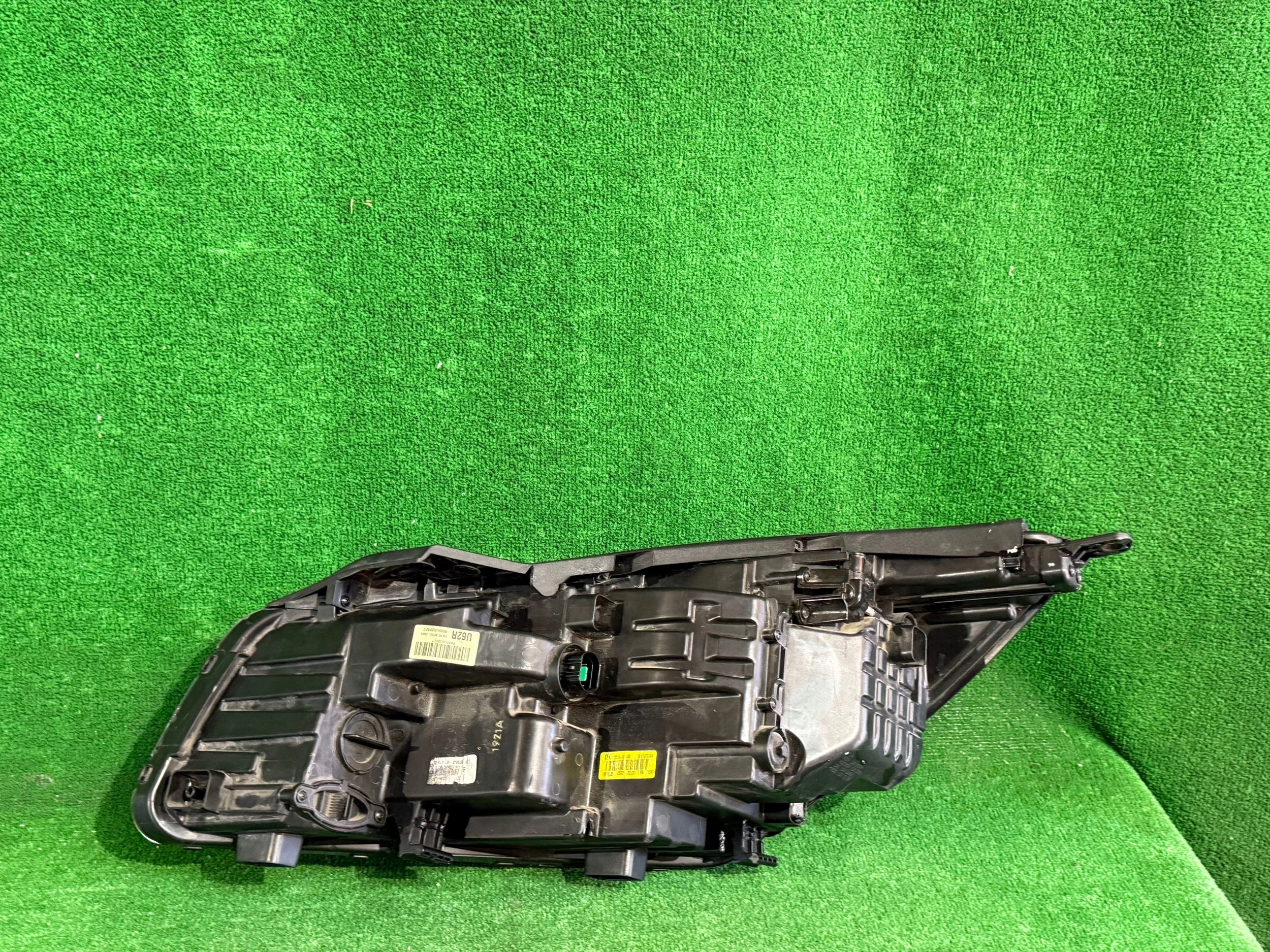 REFLEKTOR right KIA SORENTO III LIFT FULL LED nr:441