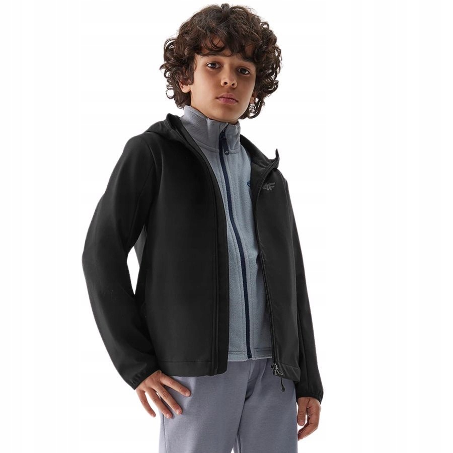 KURTKA 4F CHŁOPIĘCA WIOSENNA PRZEJŚCIOWA SOFTSHELL SPORTOWA NA CO DZIEŃ Rozmiar (new) 122 (117 - 122 cm)