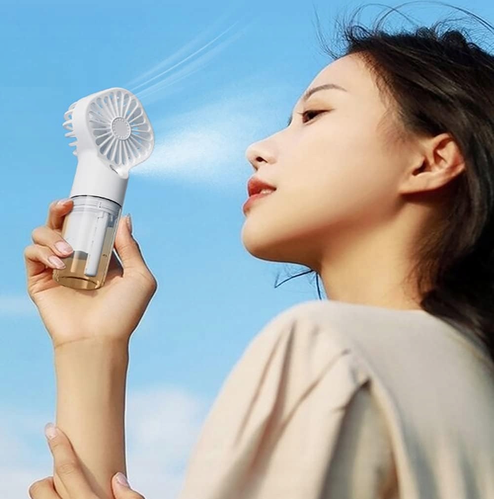 WIATRAK DO RĘKI WENTYLATOR WIATRACZEK USB RĘCZNY Kod producenta Handheld Fan Misting Fan