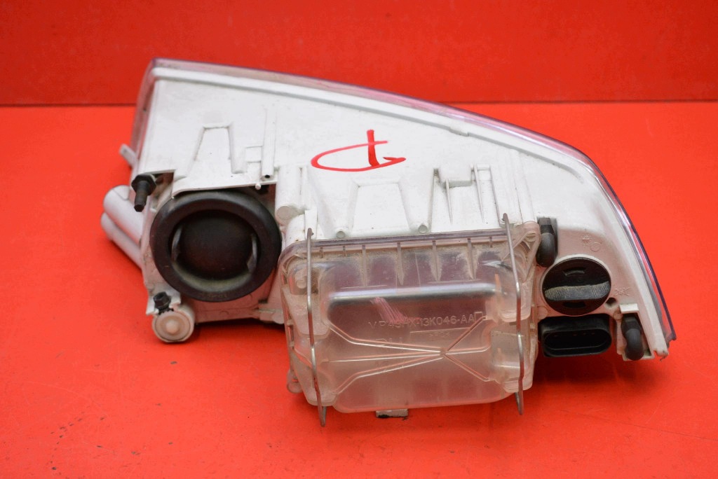 REFLEKTOR right light front EU SKODA OCTAVIA 2 II 04-08