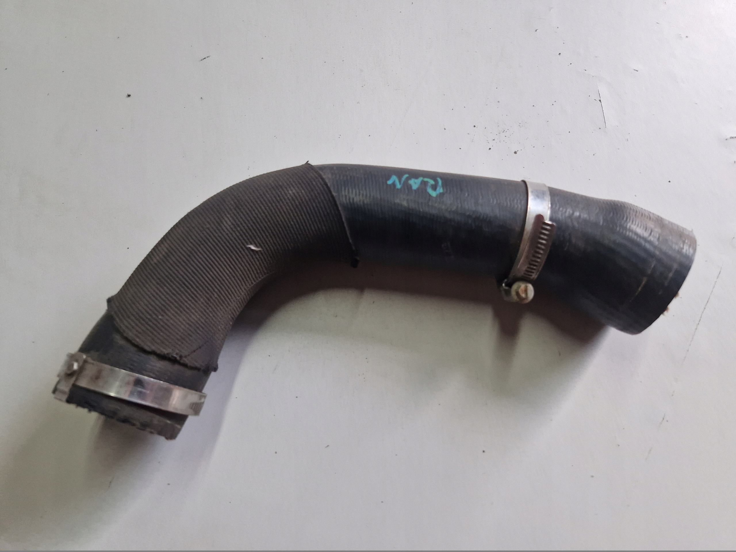 FORD TRANSIT MK7 2.2 TDCI pipe air hose