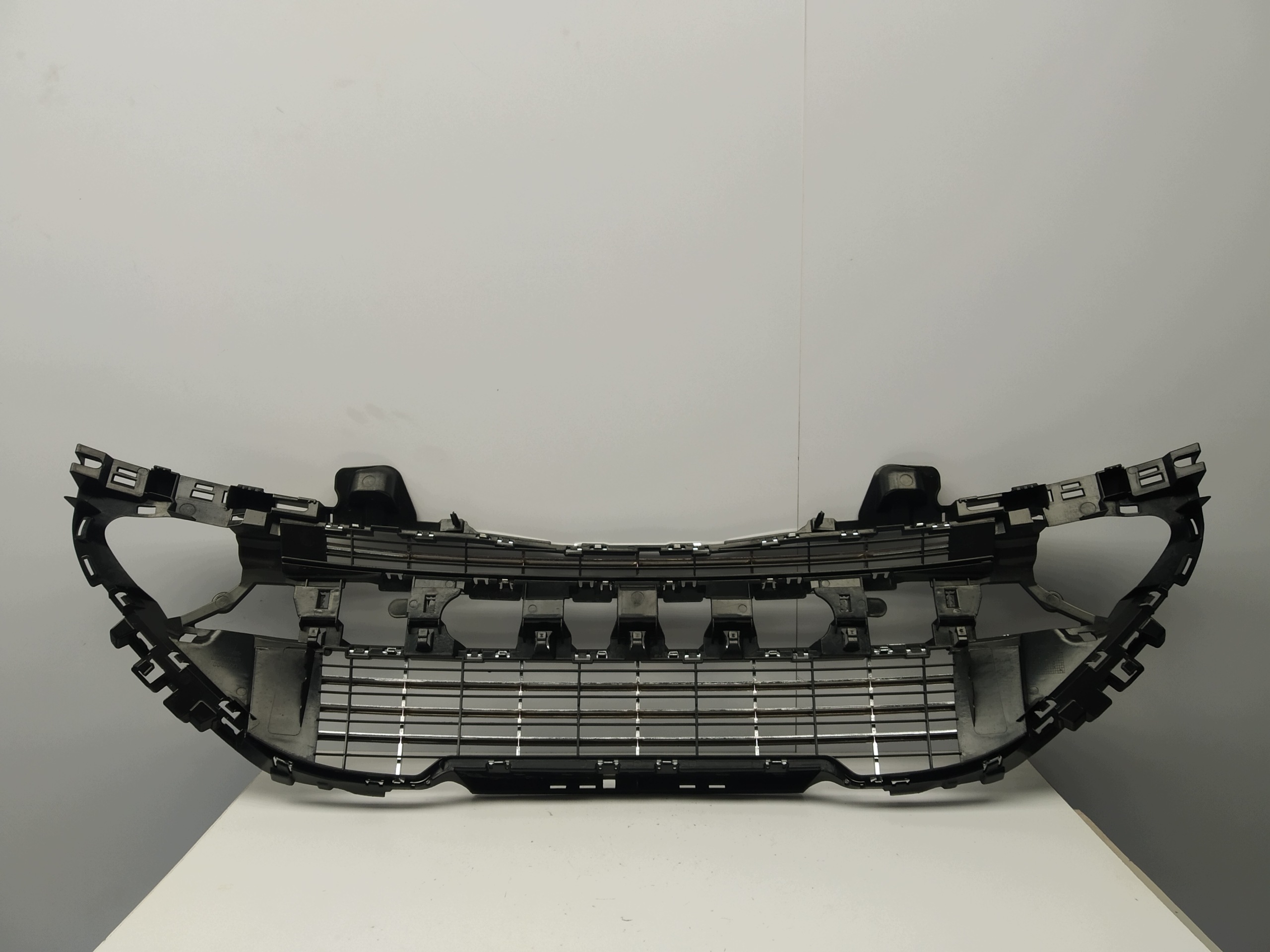 2007r + Peugeot 308 T7 Sport grid central w bumper front