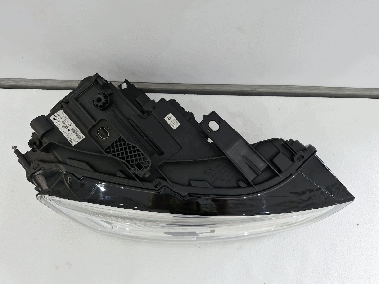 light right Audi Q3 8U LIFT FULL LED