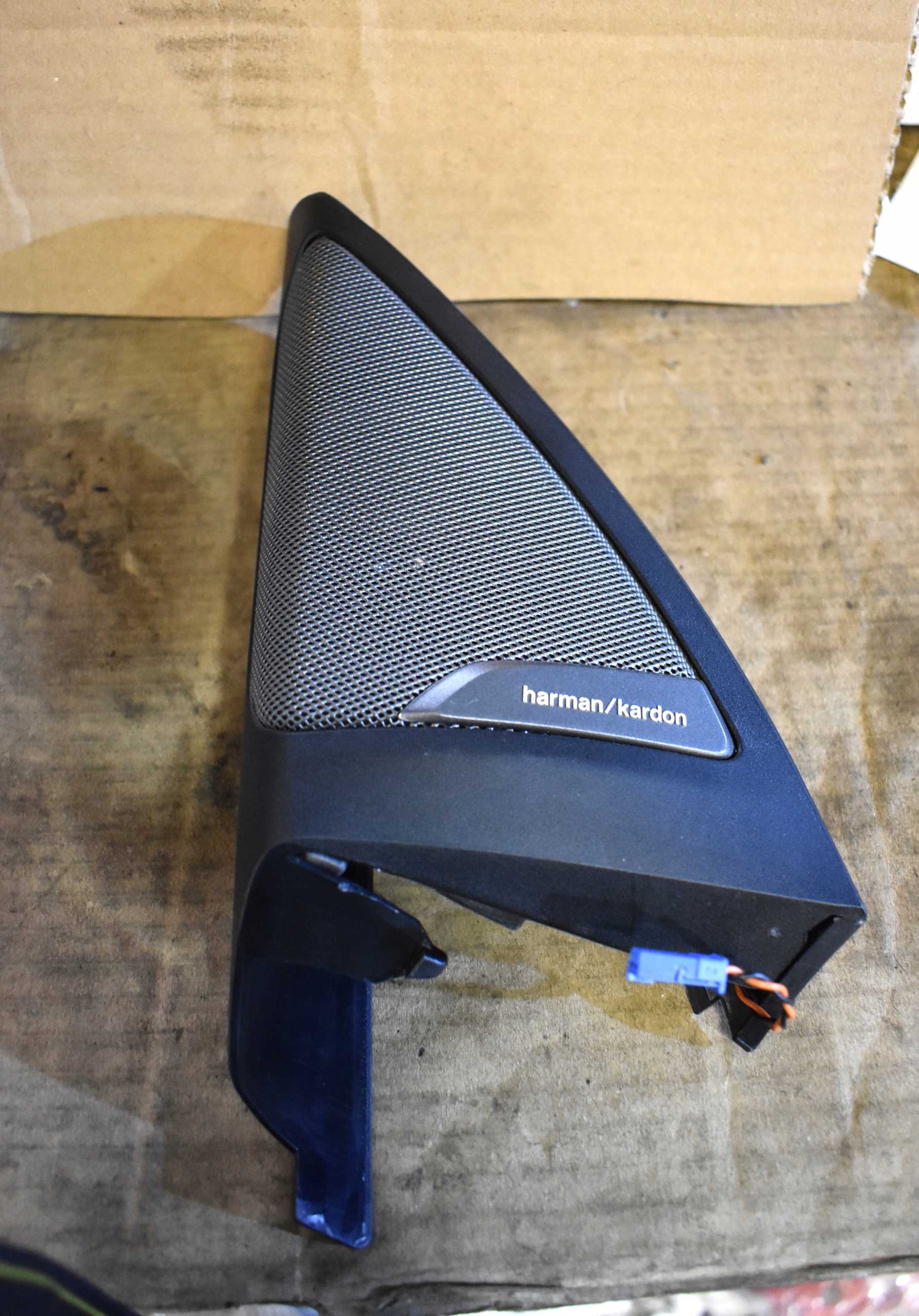 IDEALNA cover speaker door front left BMW G01 G02 1