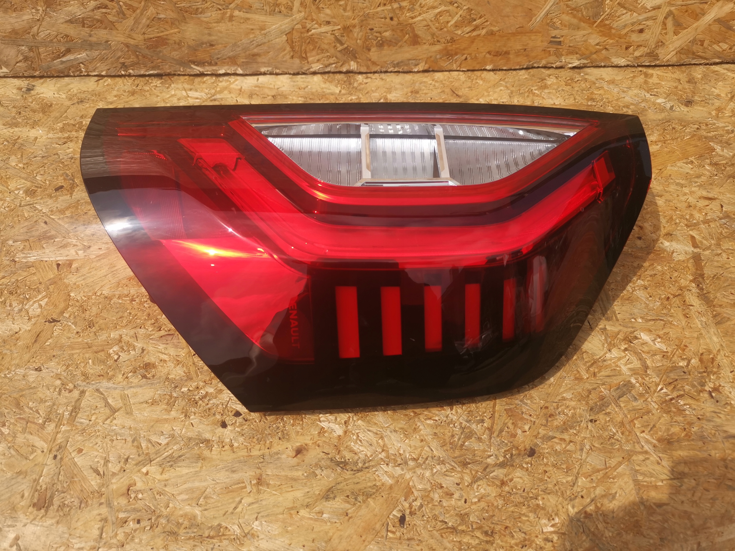 фонарь задний правый KANGOO IV 265507558R