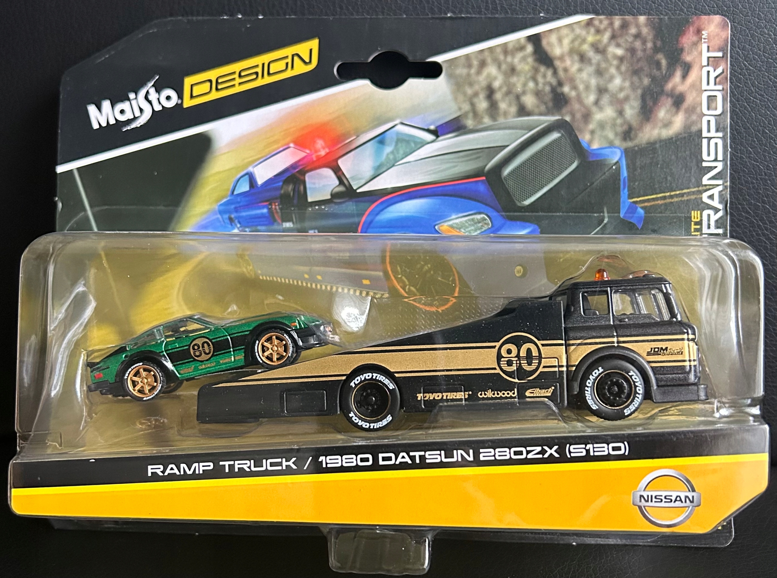 Maisto Ramp Truck /1980 Datsun 280ZX (S130) Elite Transport