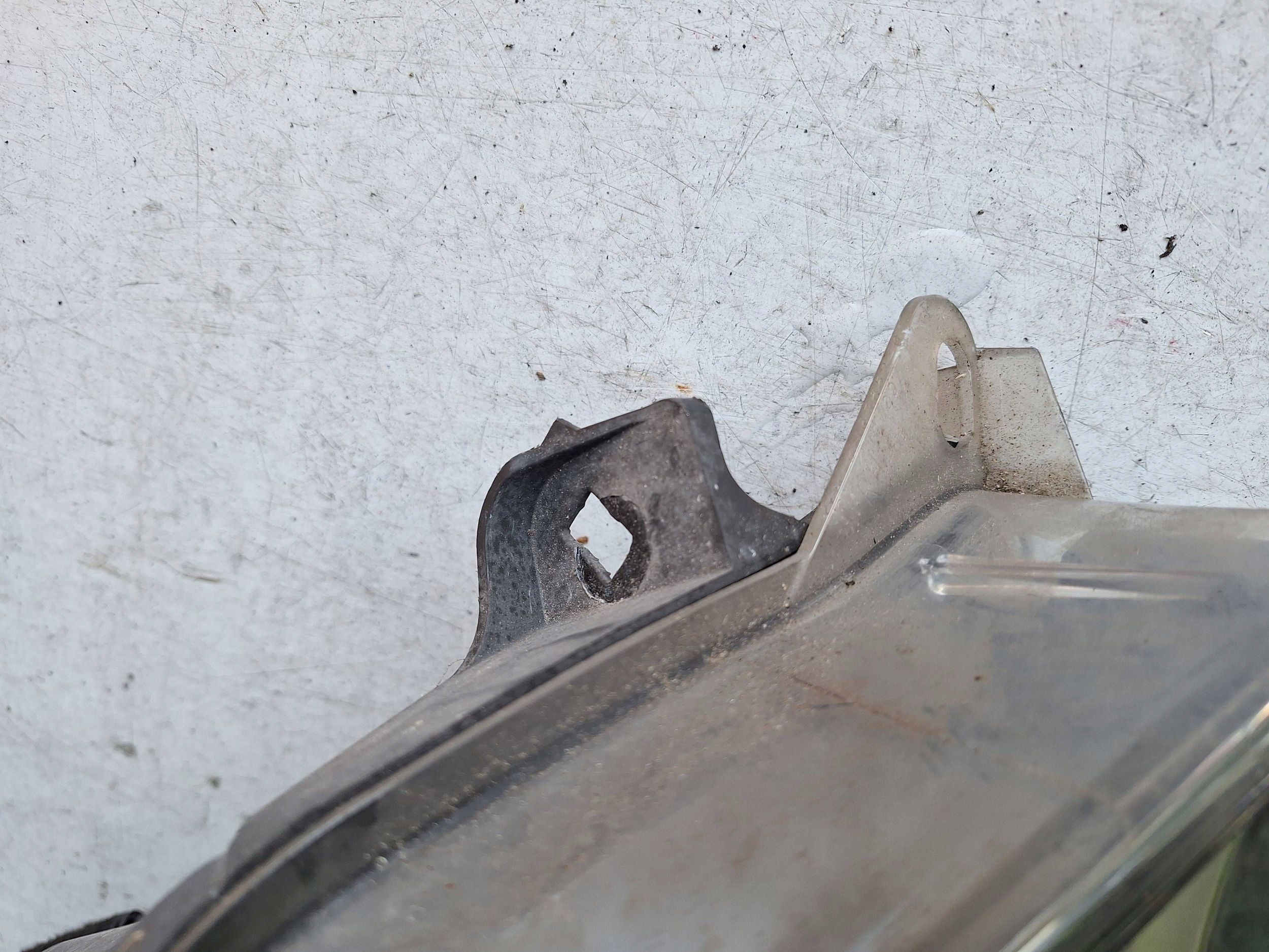 OPEL INSIGNIA A LIFT 13-17 light right UK-ANGLIK