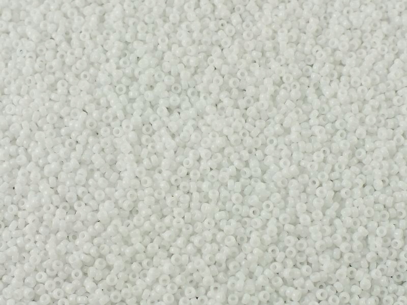 Miyuki Round 15o-402 Opaque White 5 g