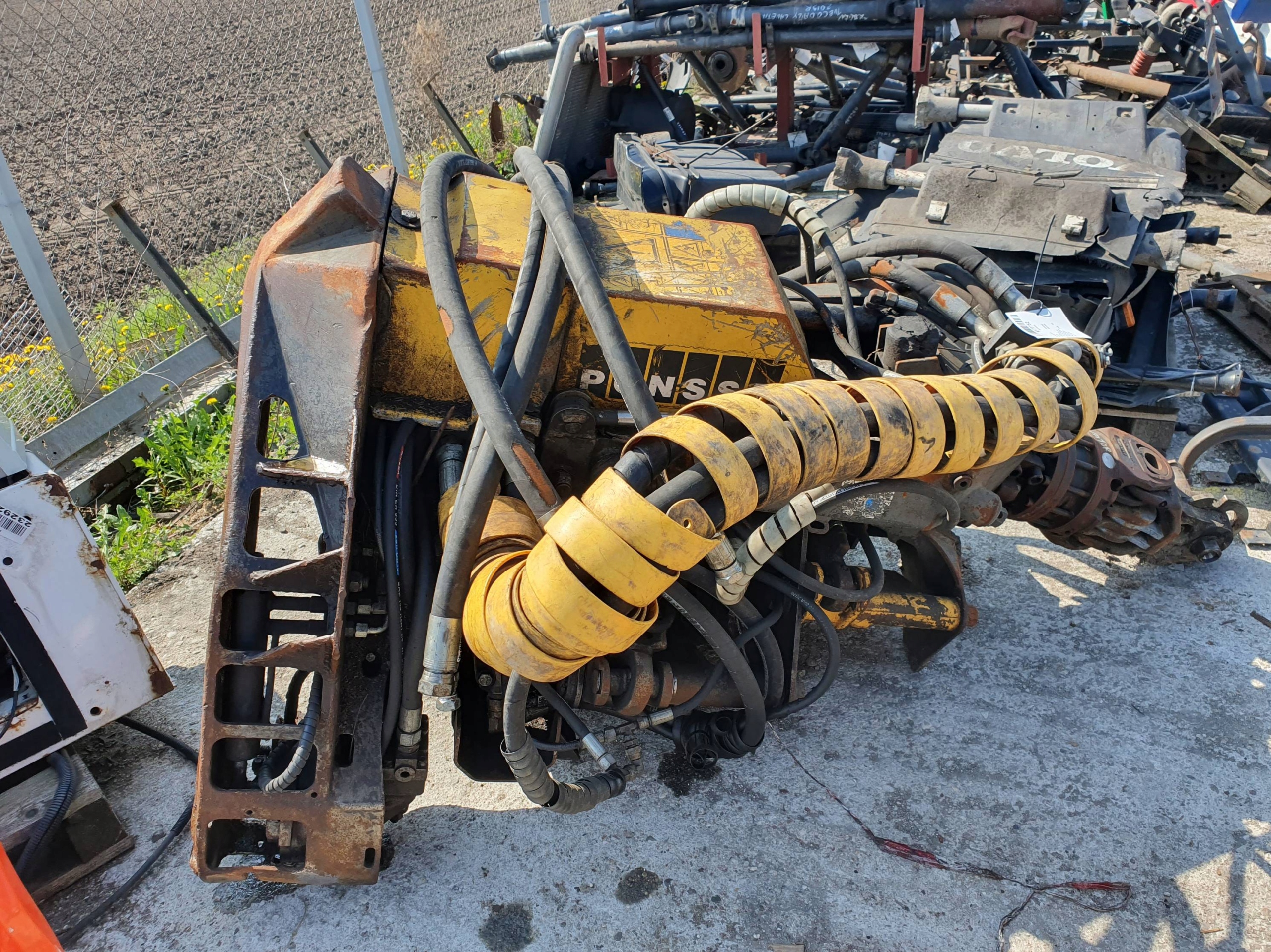 head. TNACA PONSSE BEAVER