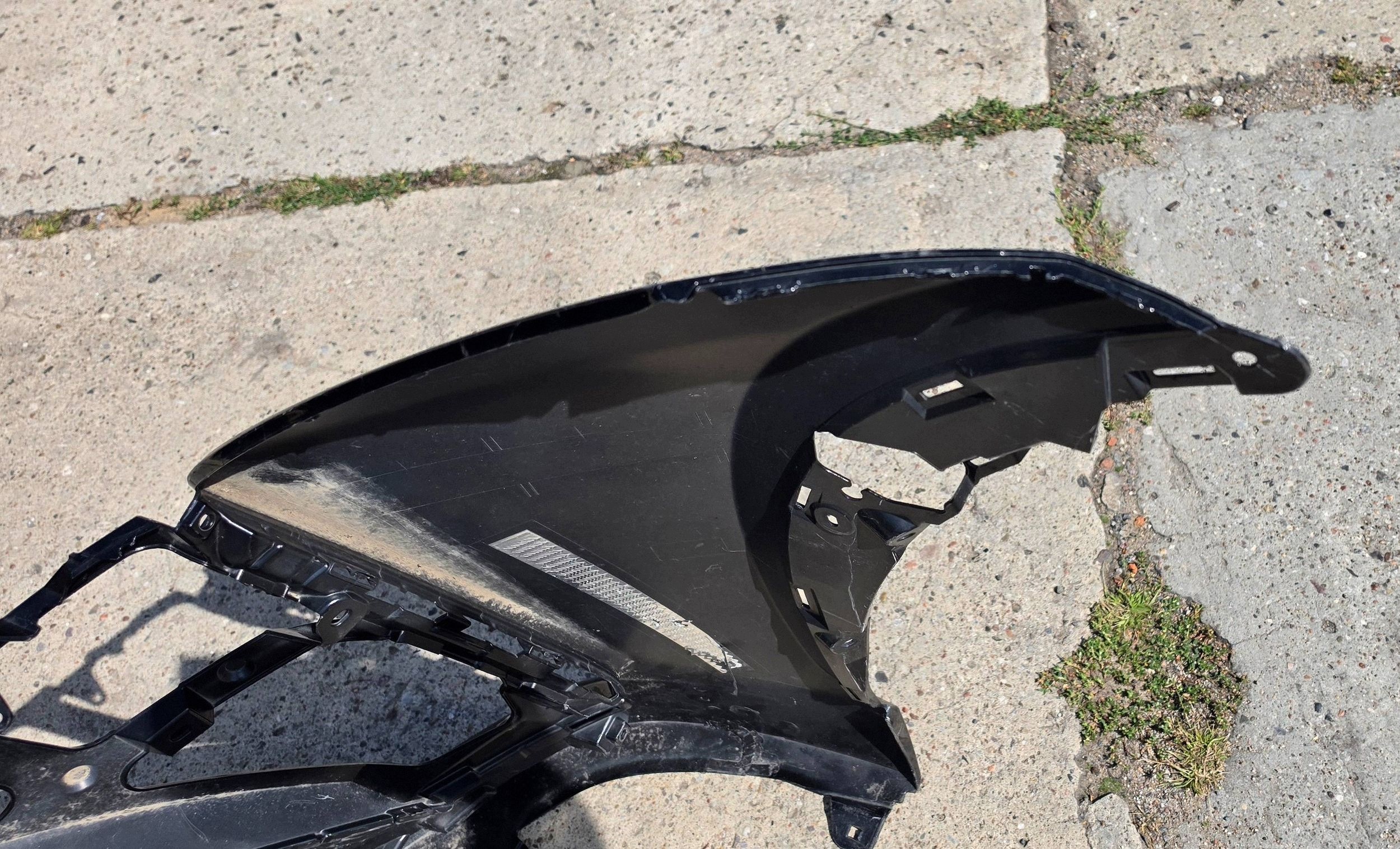 Lexus RZ 5211946130 front bumper