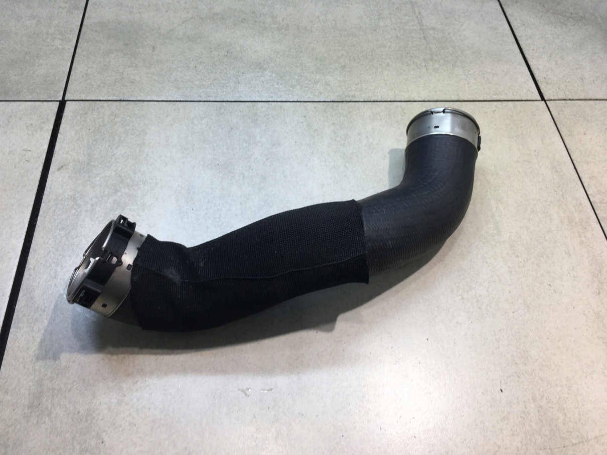 vedení intercoolera FORD TRANSIT MK7 2.4 TDCI