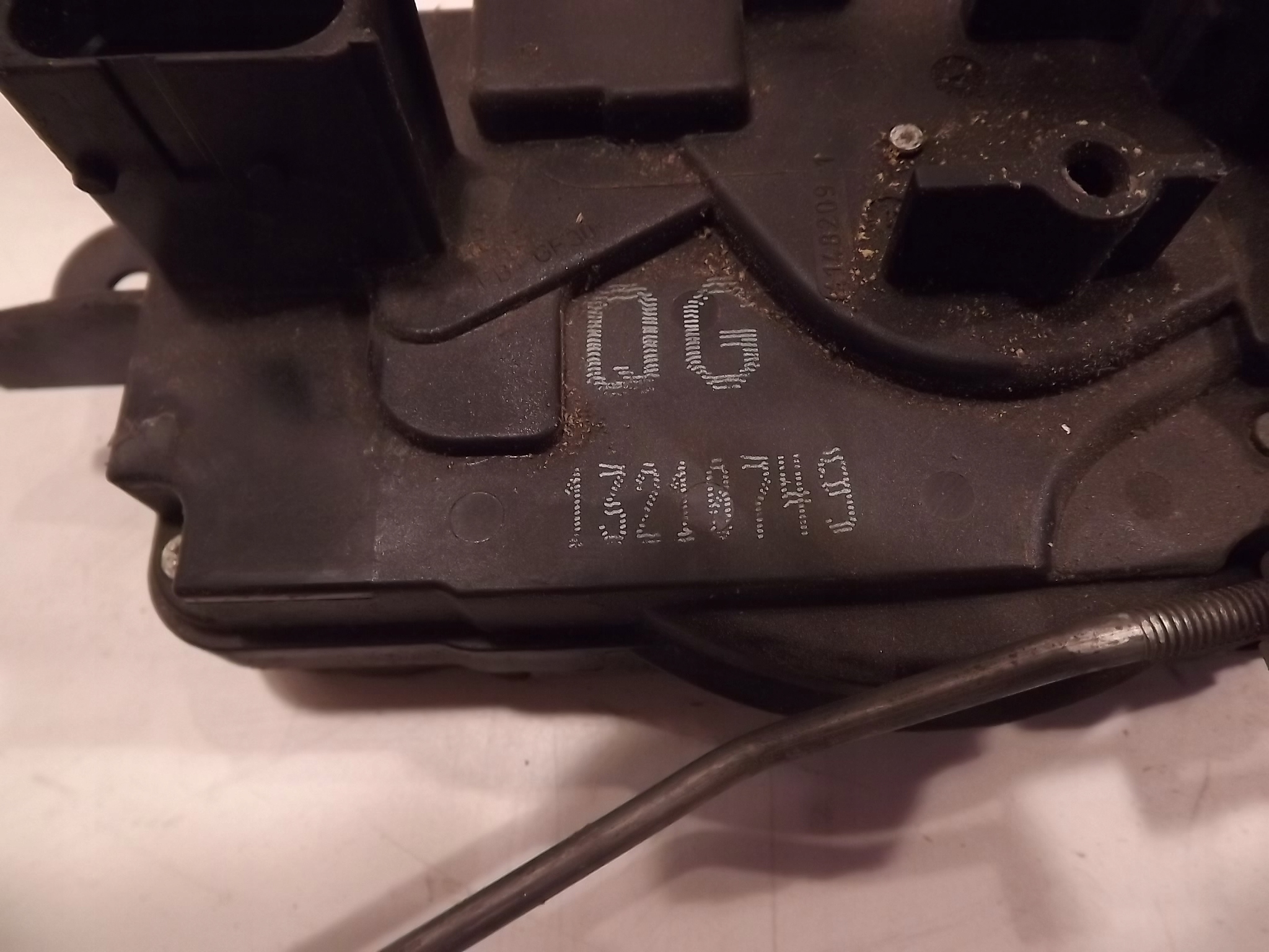 lock door right front 13210749 OPEL ASTRA H