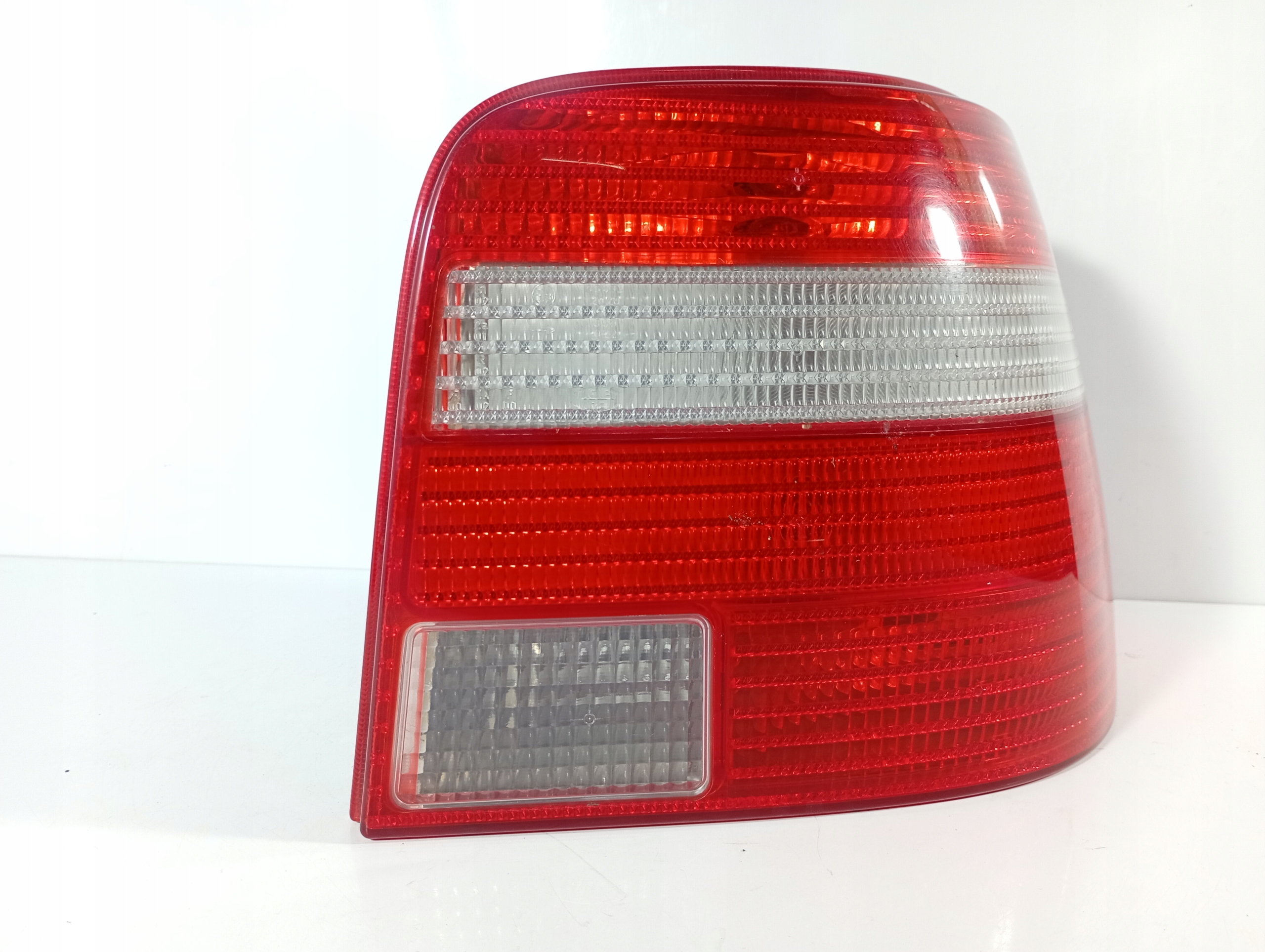 VW Golf IV 4 97-06 light right rear rear part OE 37740748