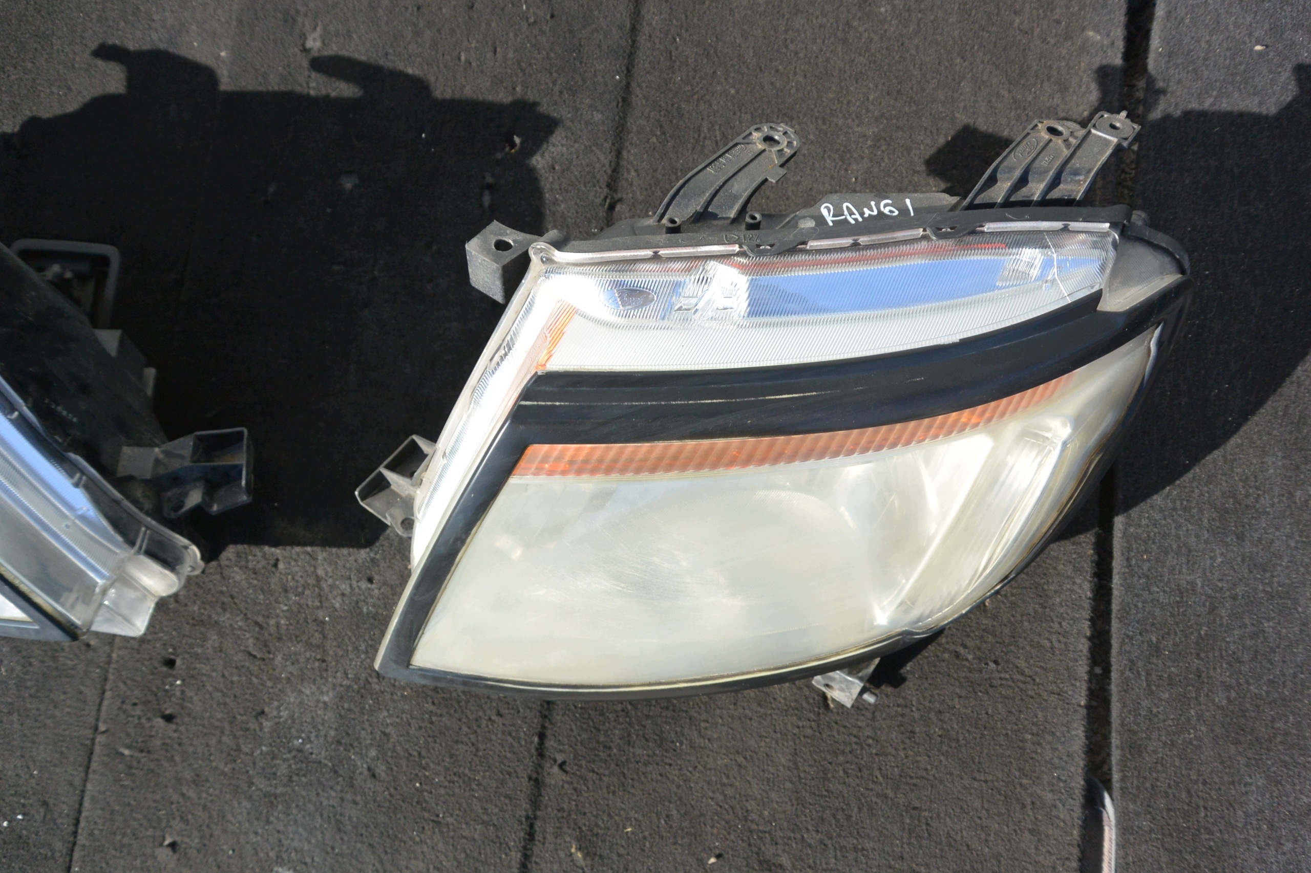 FORD RANGER 4 IV 5 V 11-15 REFLEKTOR light right left front UK original KPL