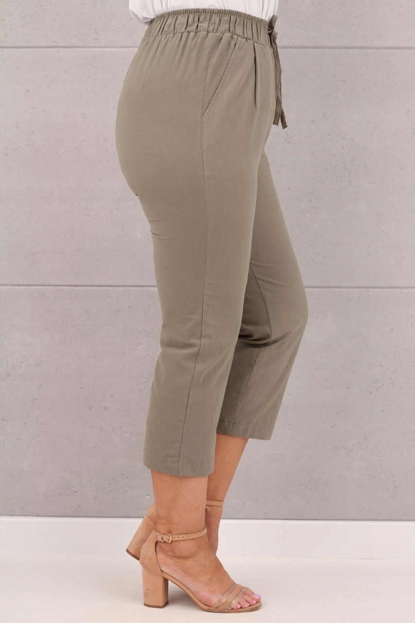 LUŹNE LETNIE SPODNIE RYBACZKI DAMSKIE NA GUMCE DUŻE ROZMIARY BAWEŁNIANE Rozmiar 42