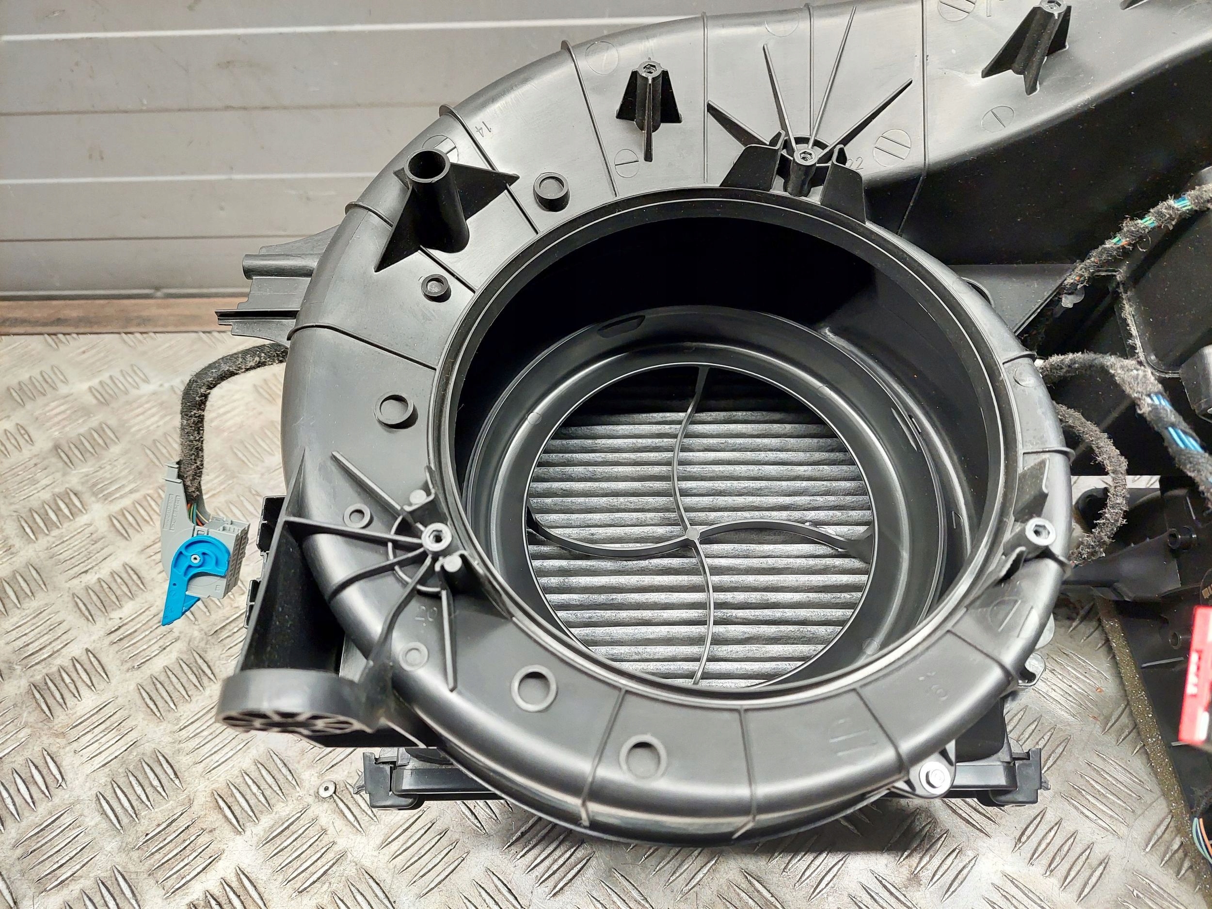 CHRYSLER PACIFICA 2018 с спереди радиатор отопителя / комплект