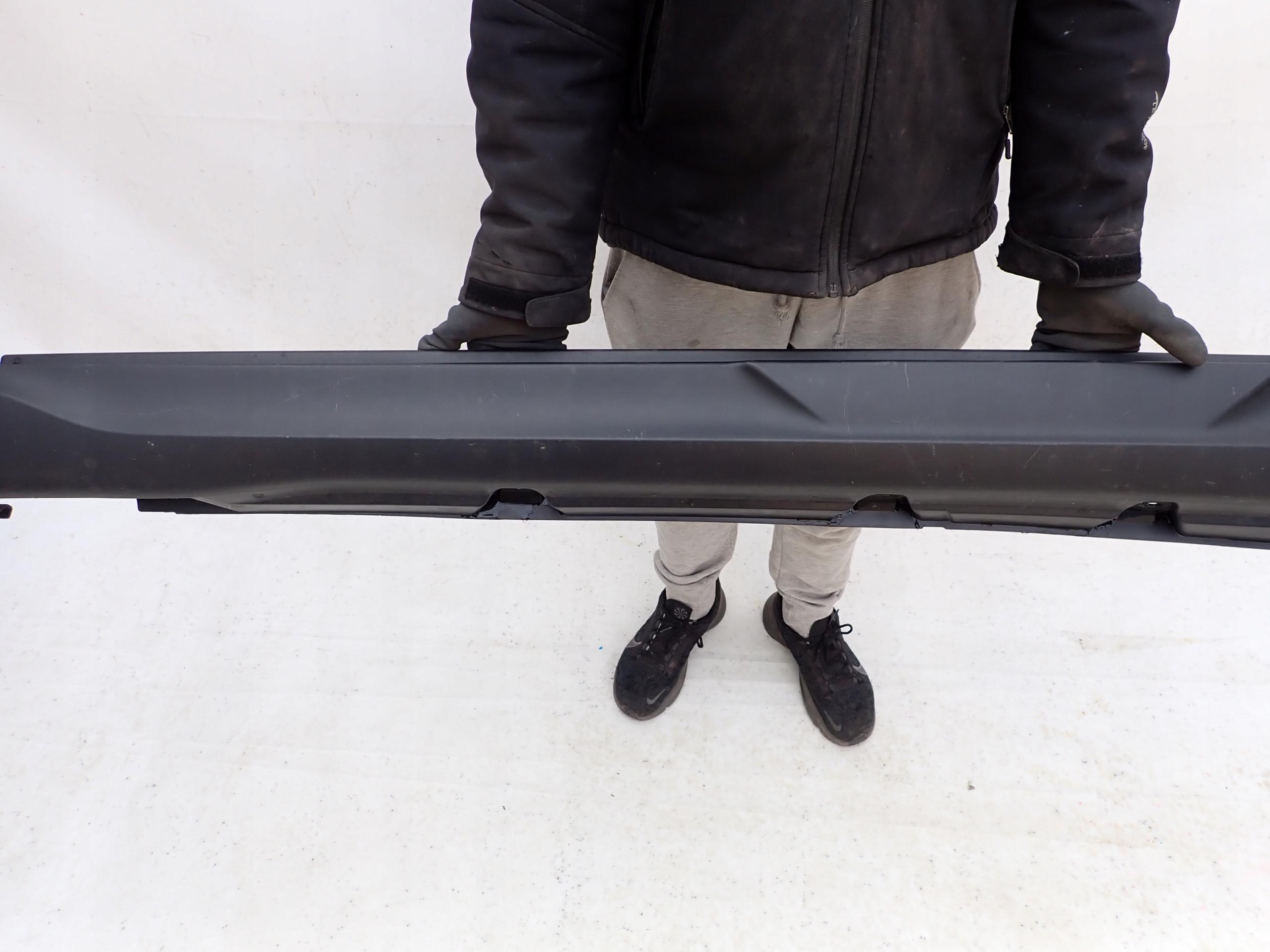 MERCEDES EQE SUV X294 24- moulding threshold left threshold left