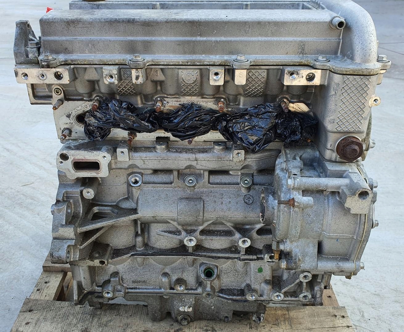 Двигатель B207E SAAB 9-3 93 2.0 T