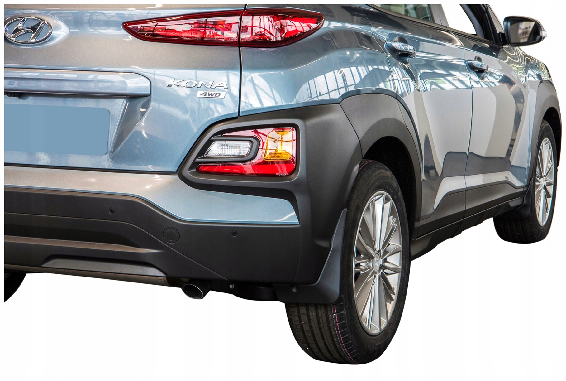 HYUNDAI KONA 2017 + БРИЗКОВИКИ