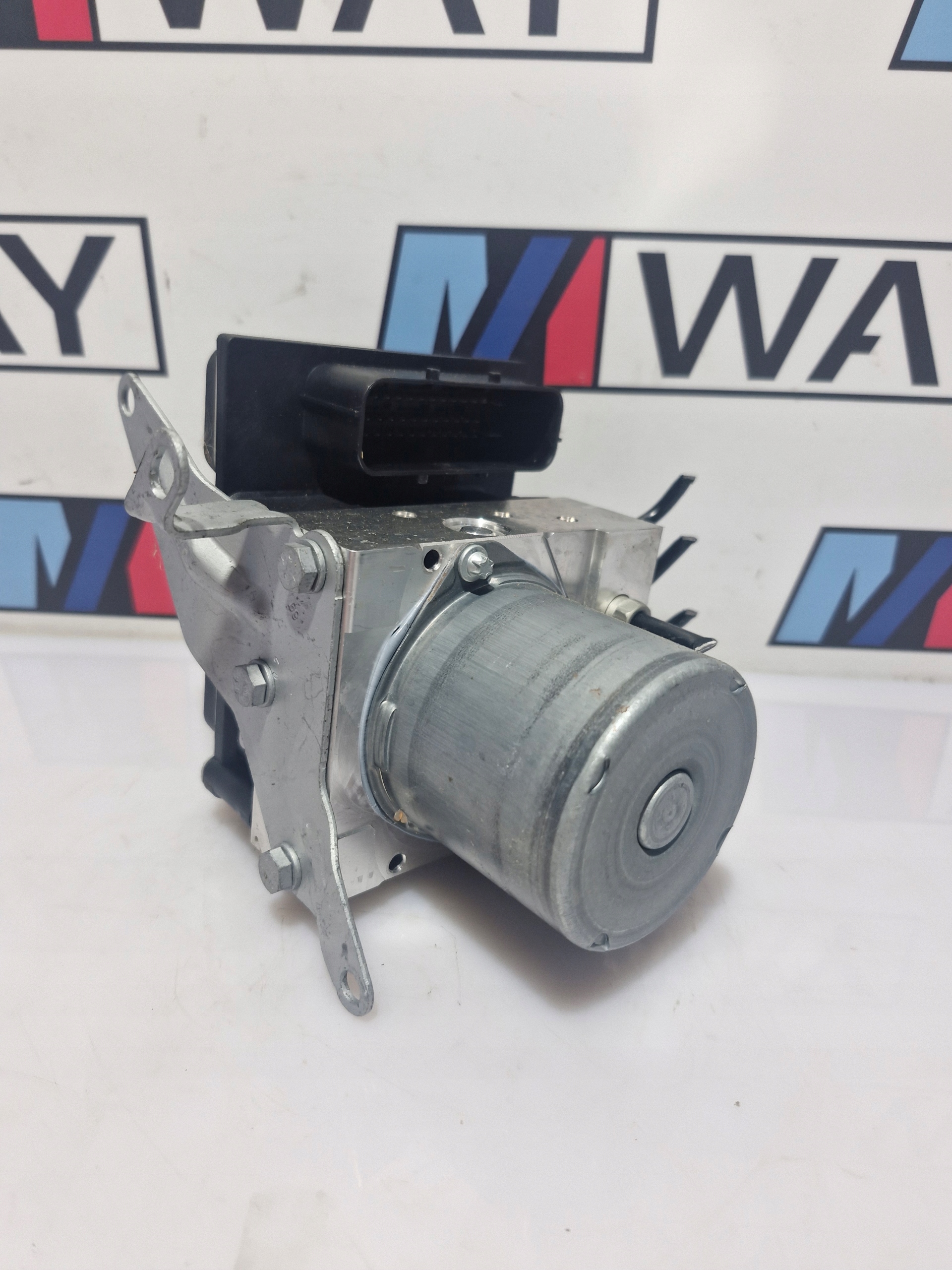 BMW E90 E91 brake booster ABS DSC 6784868