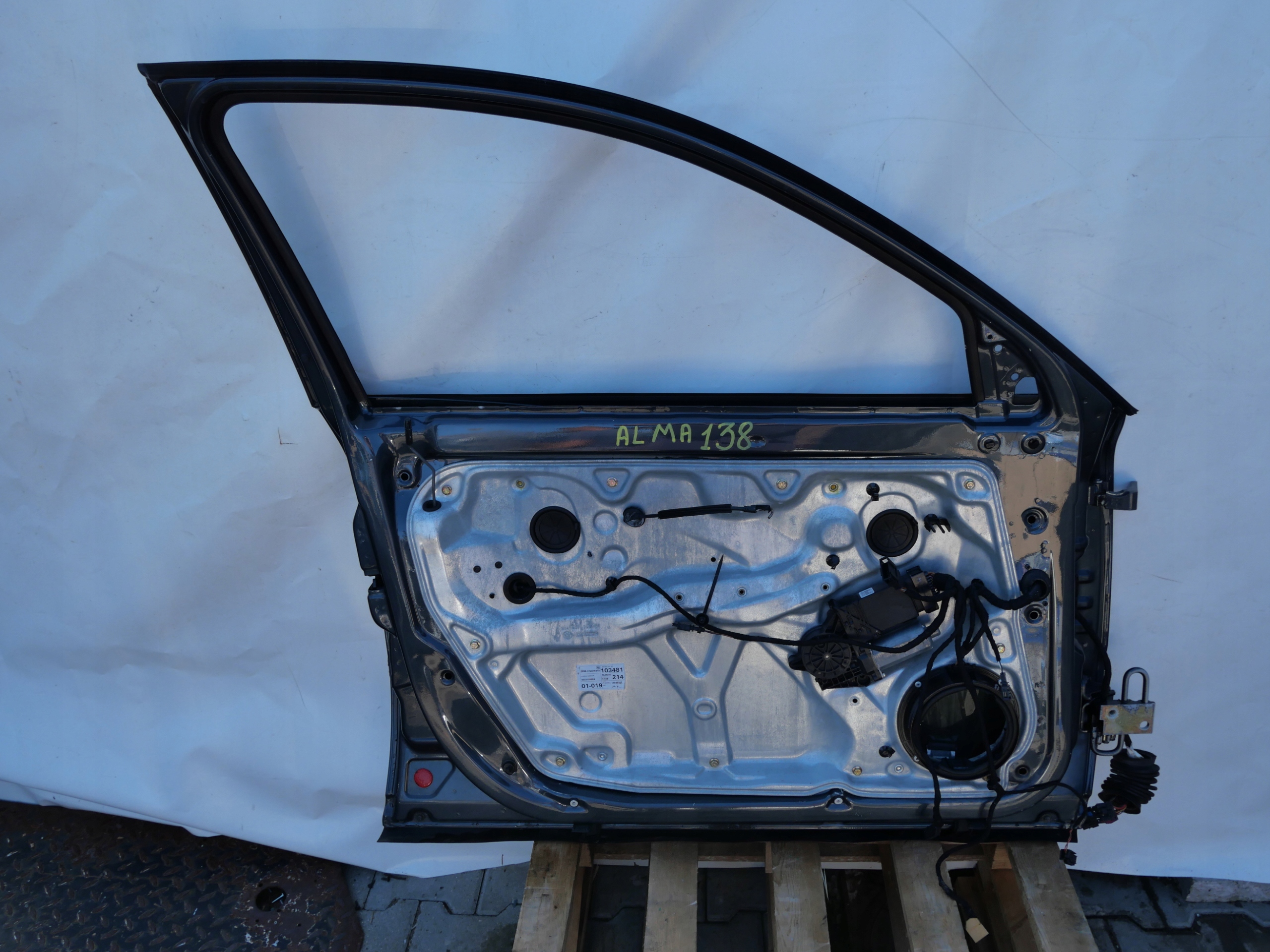 VW PASSAT B5 Tür links vorne