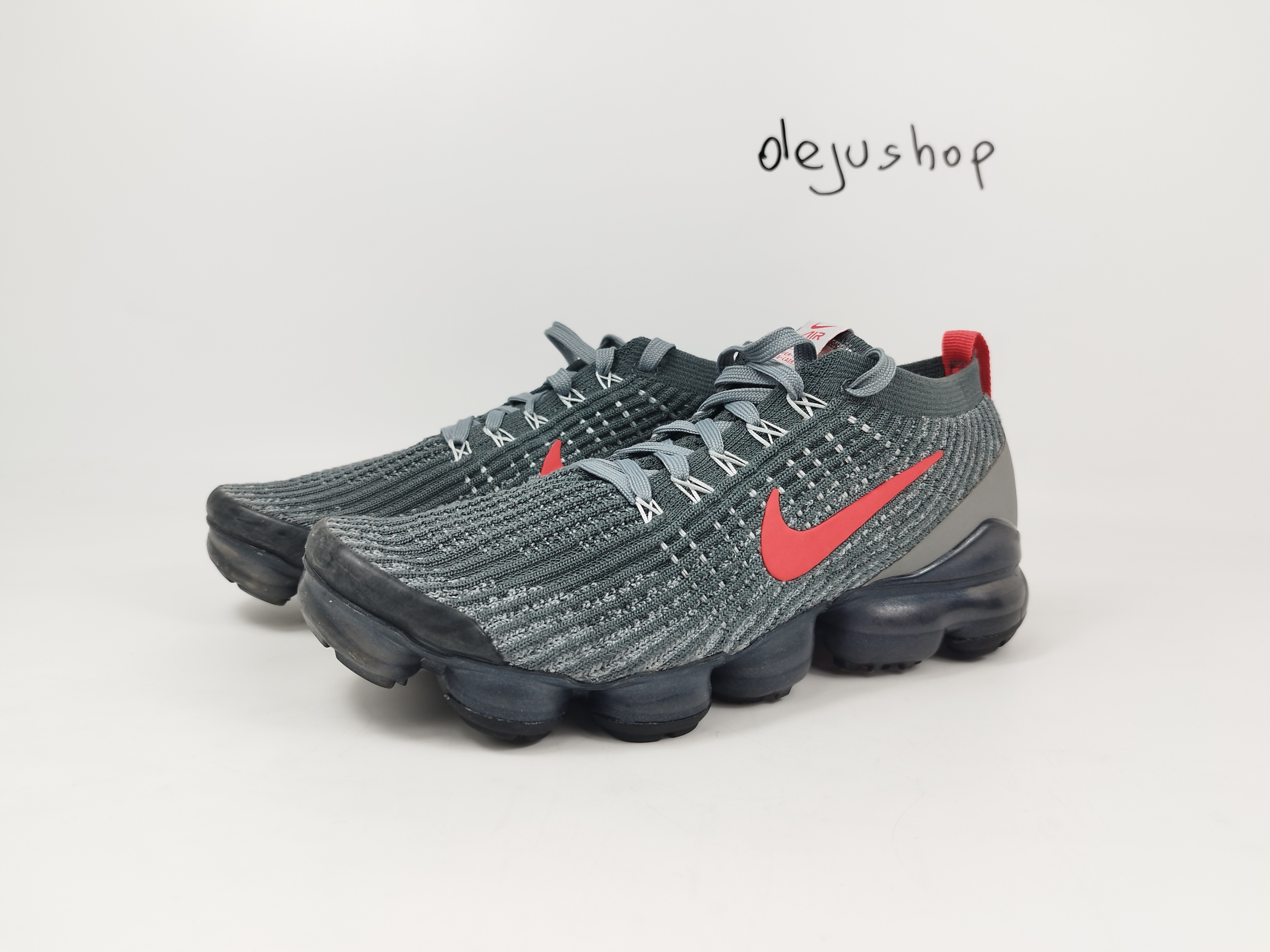 NIKE AIR MAX VAPORMAX FLYKNIT 3 CT1270 001 roz 40 Rozmiar 40