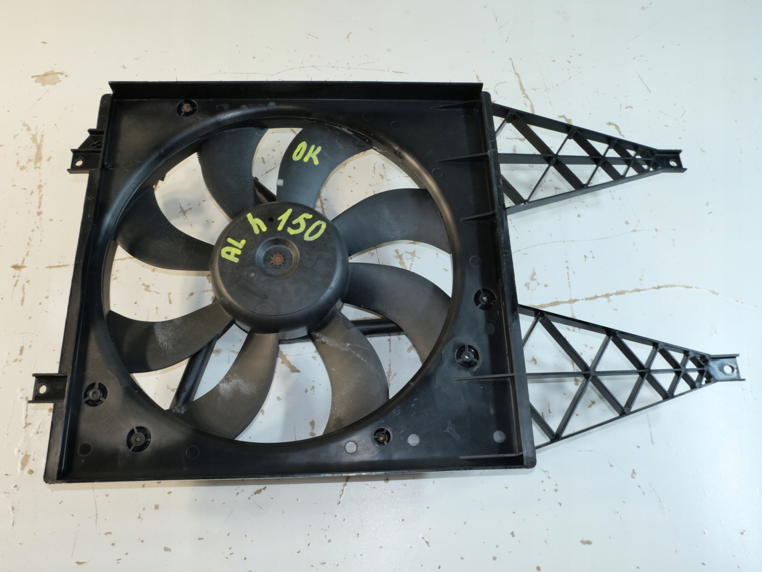 ventilátor chladiče 6Q0121207C VW POLO 6N