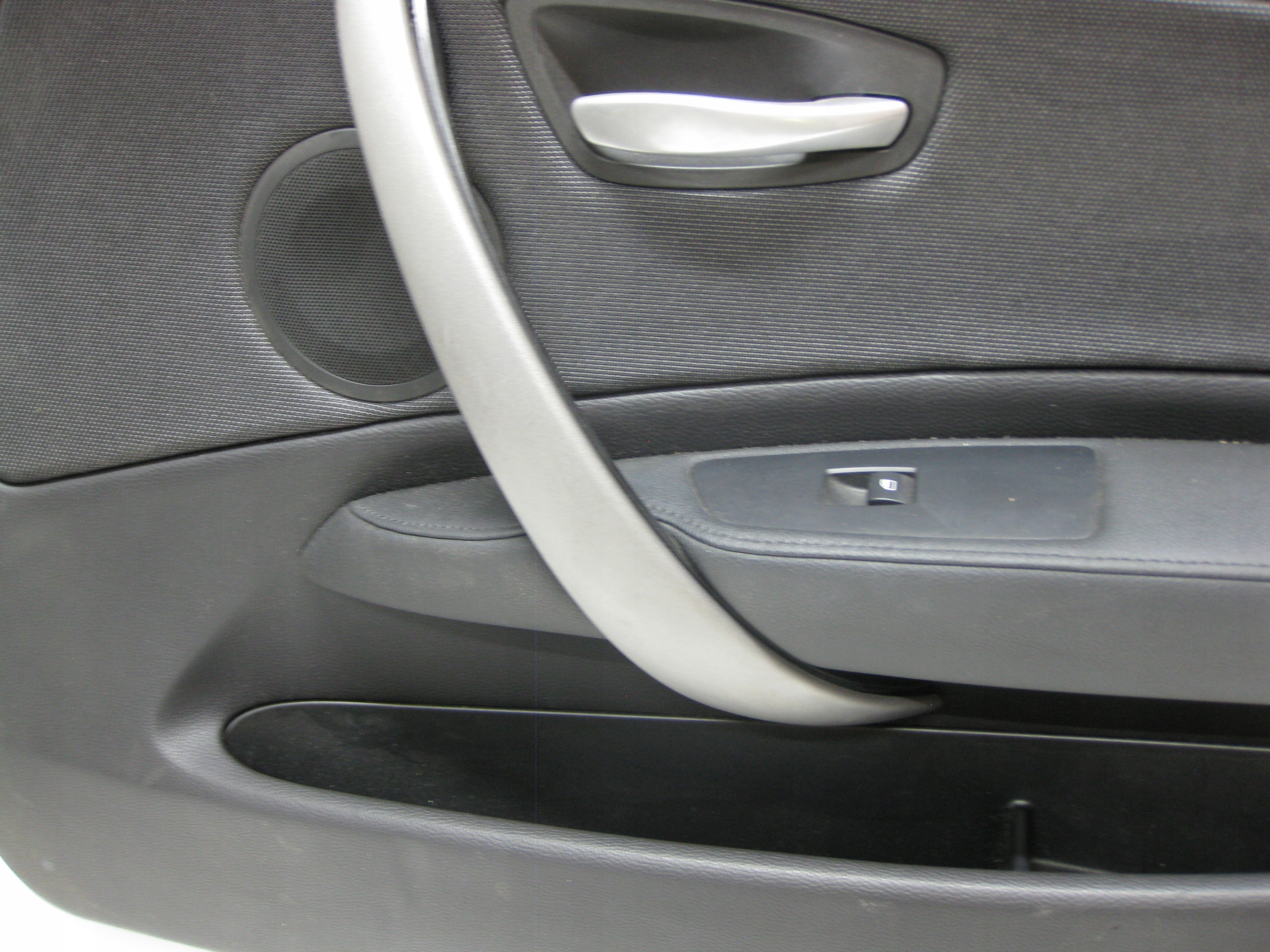 BMW E87 08R side upholstery door right front 7122654