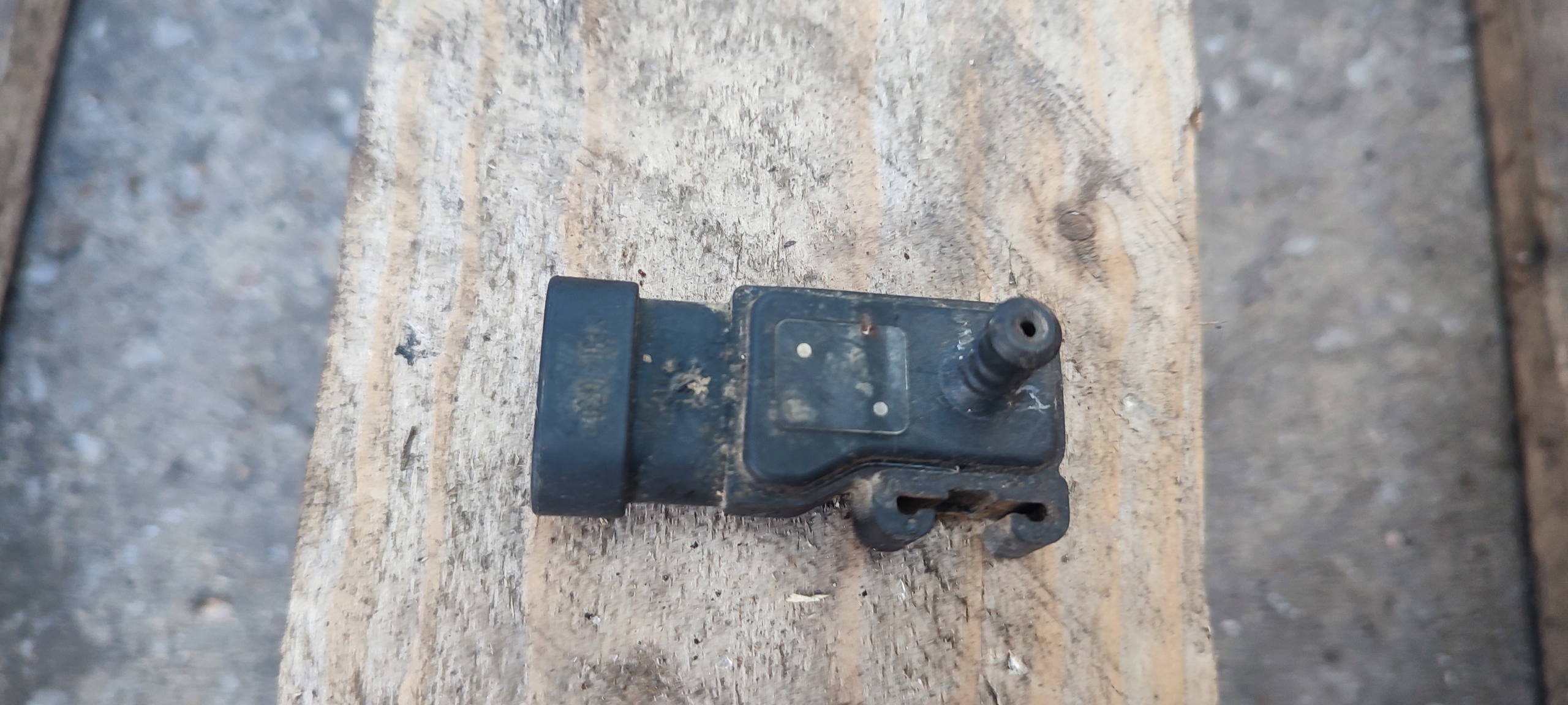 Sensor Druck MAP SENSOR OPEL ASTRA III H 16258659