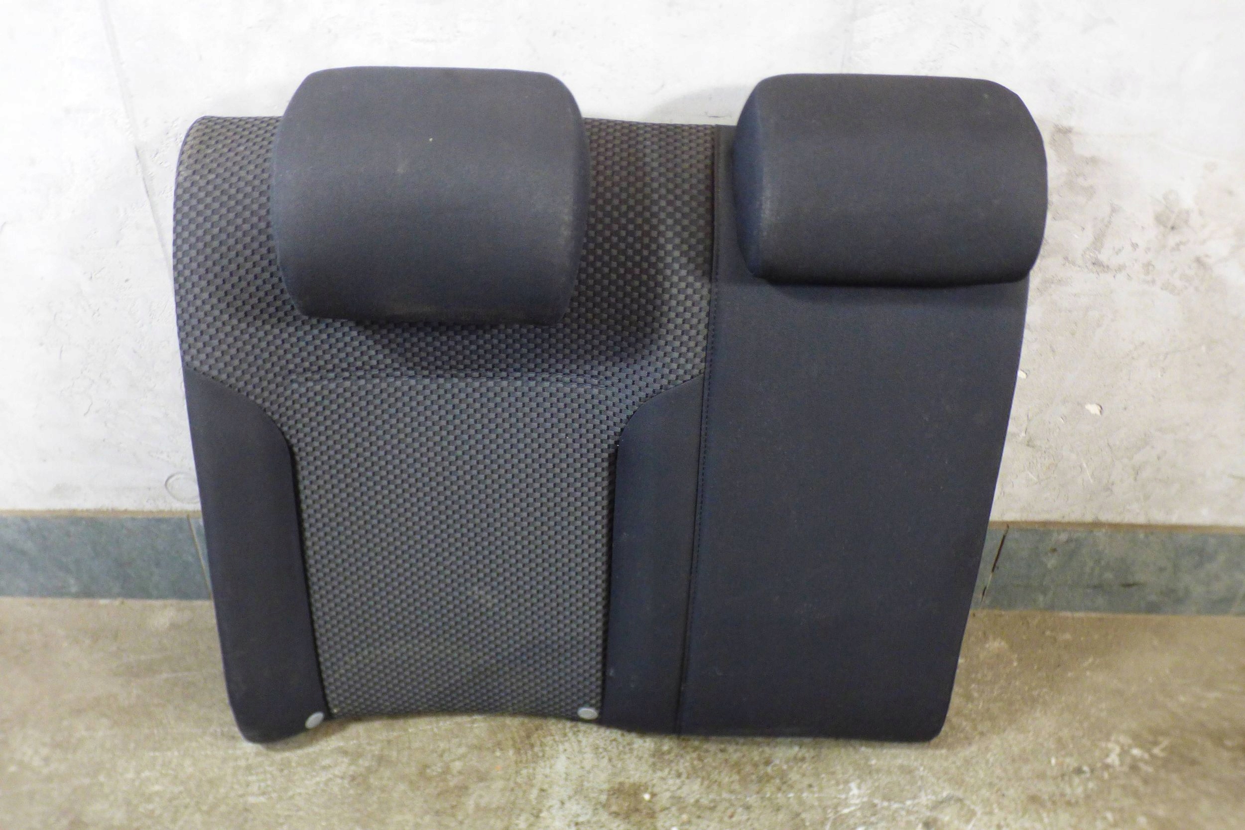 Volkswagen Jetta VI 5C Sitz zapinki Gurten heck kpl.
