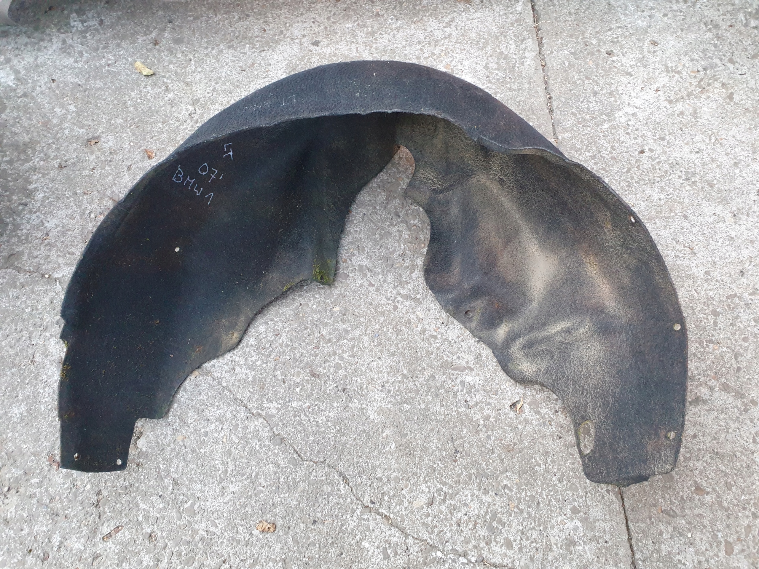 mudguard rear. left BMW 1 E87 2005