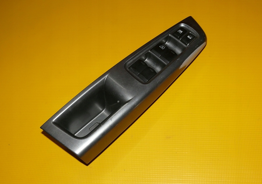 control panel SZYBAMI left front SUBARU IMPREZA III 3 XV 07- 94266FG530
