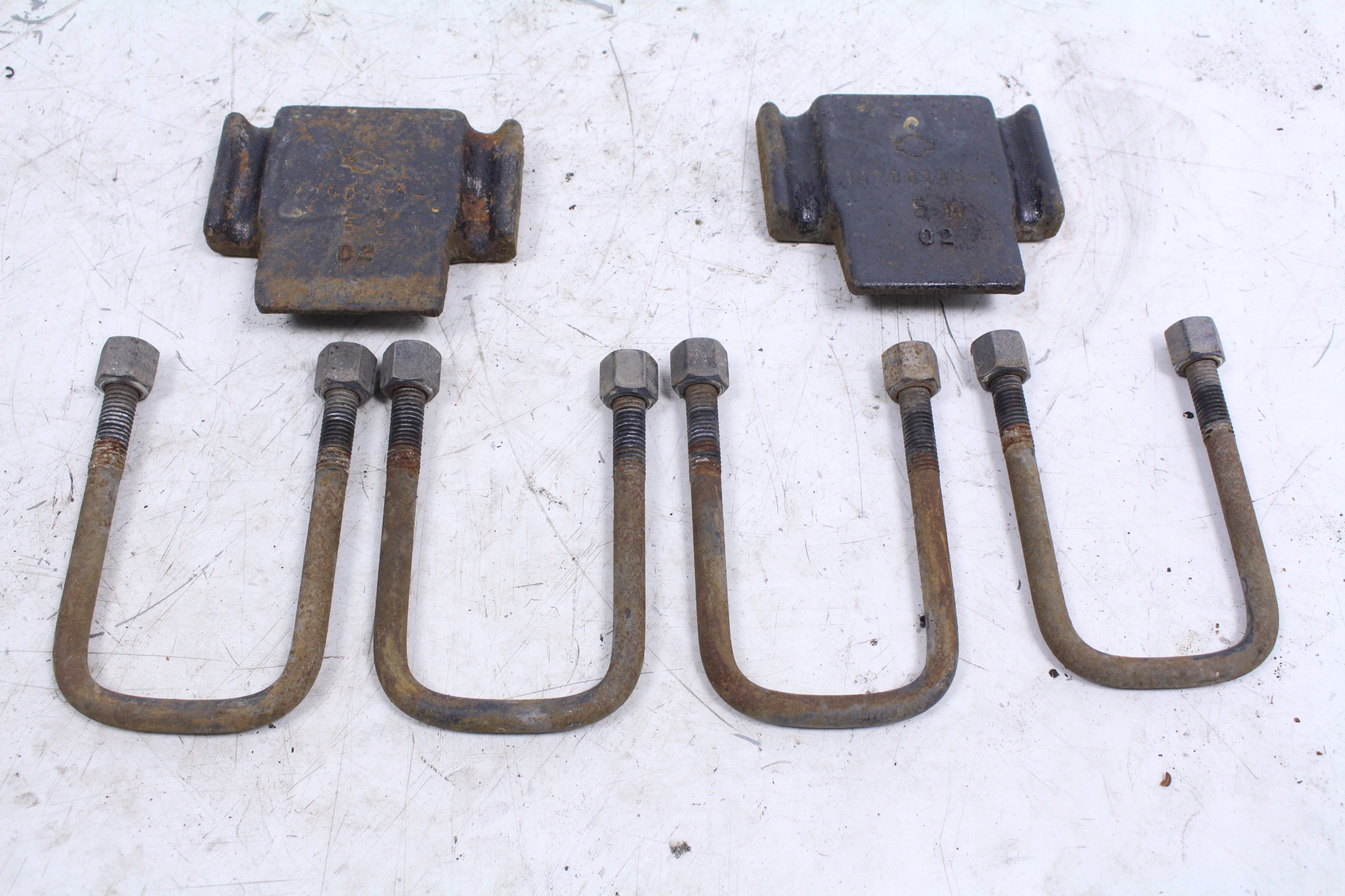 CLORYNKA CYBANT КРЕПЛЕНИЕ NISSAN ATLEON 56.13