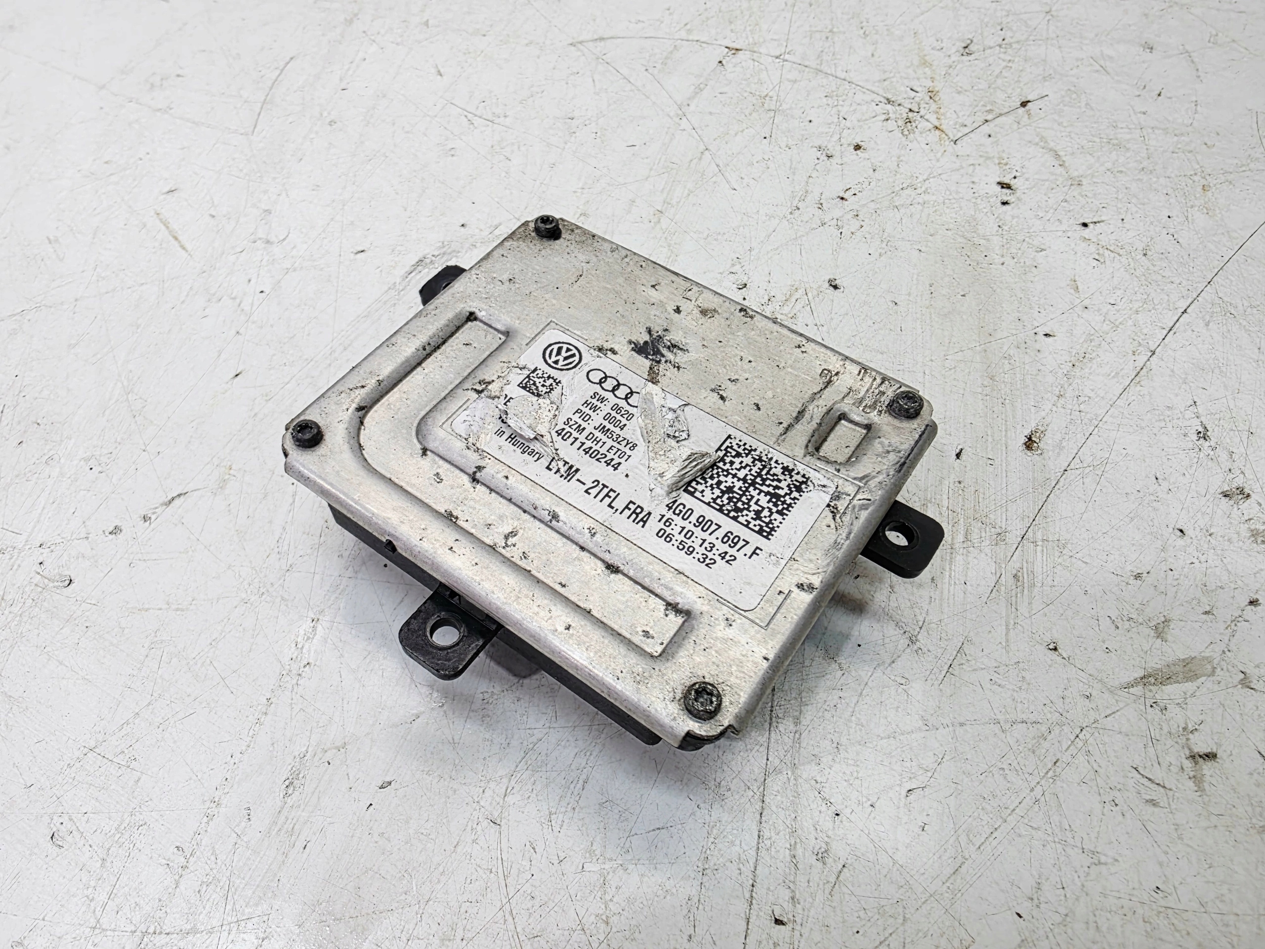 блок управления светом Audi OE 4G0907697F
