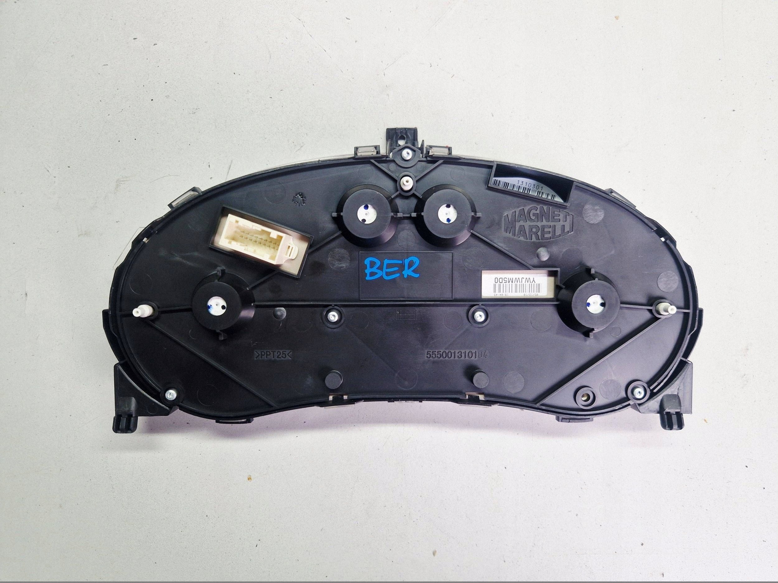 dials dials Citroen Berlingo 2010 rok 555001310104