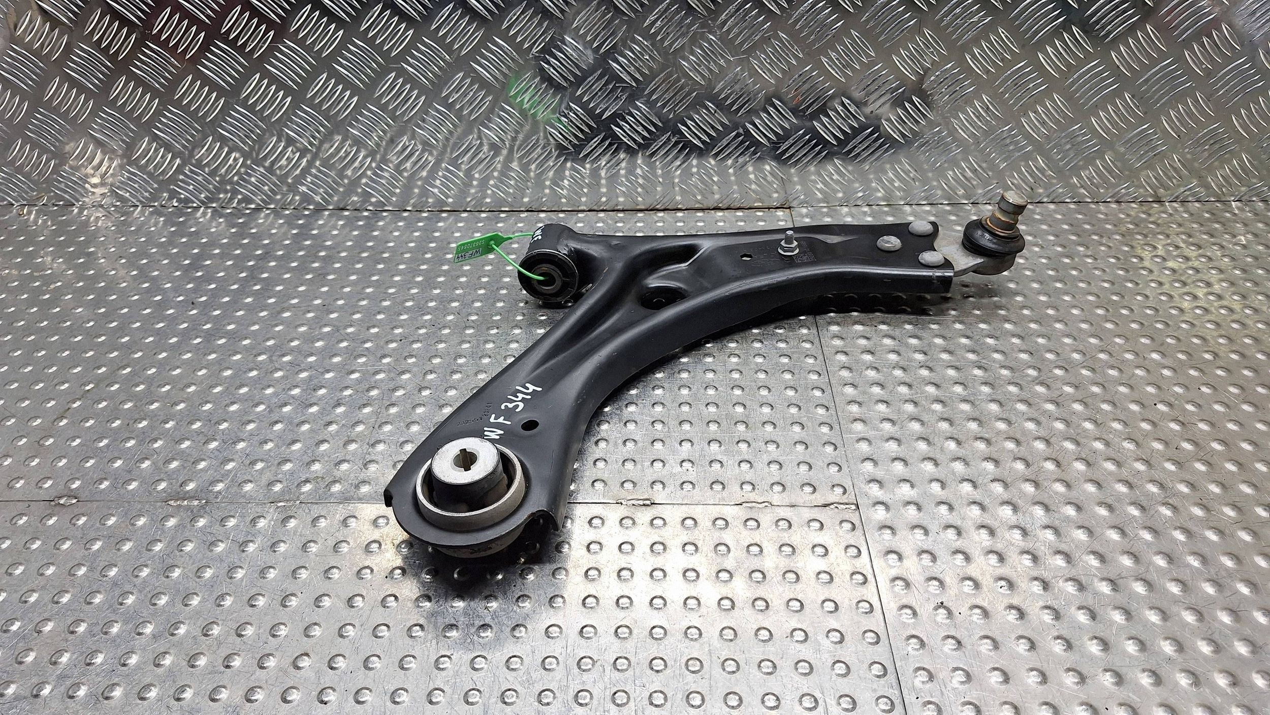 arm right front JX61-3A423-AEB FORD FOCUS MK4