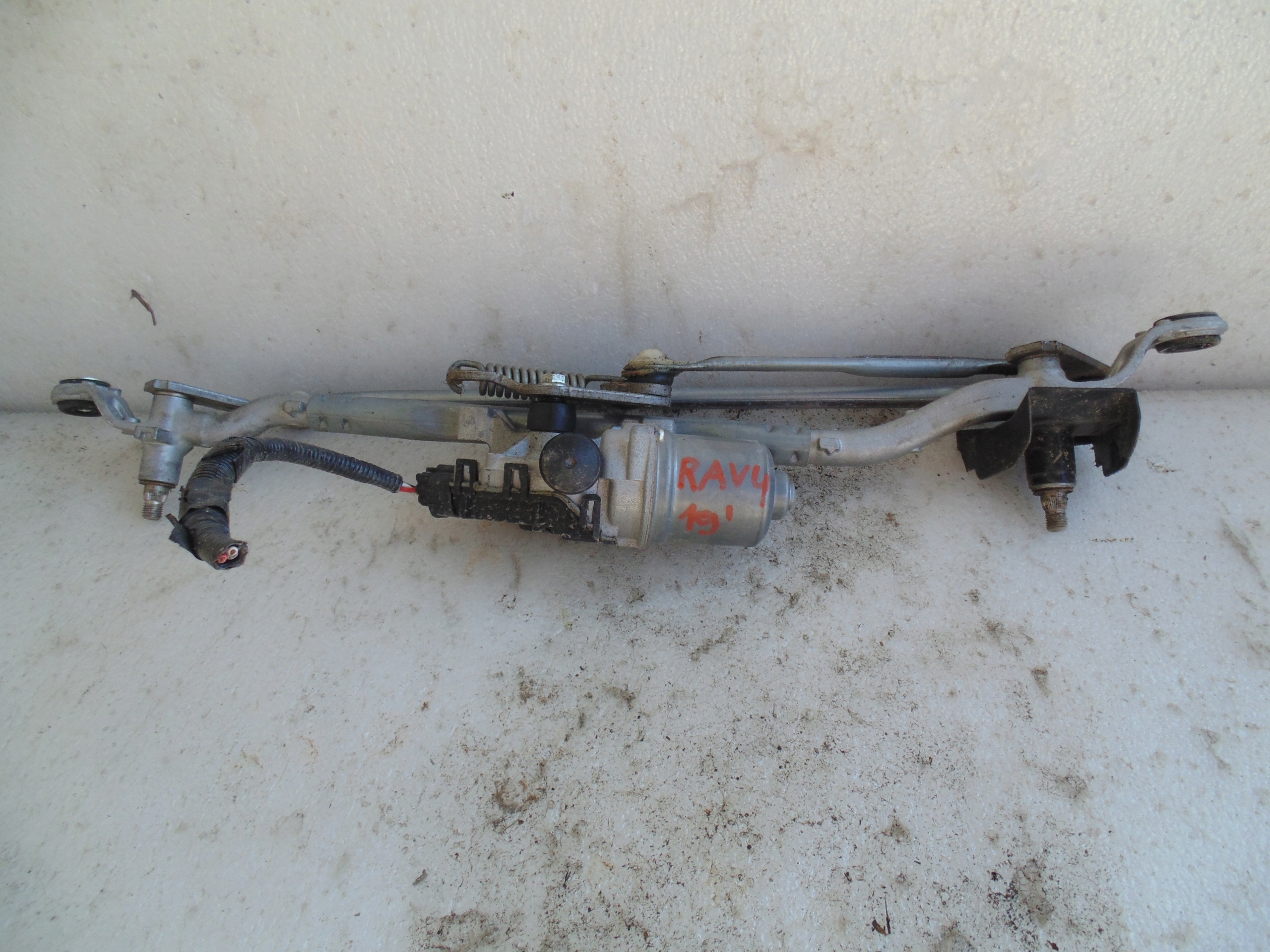 WISCHERGESTÄNGE TOYOTA RAV4 2020 ROK.