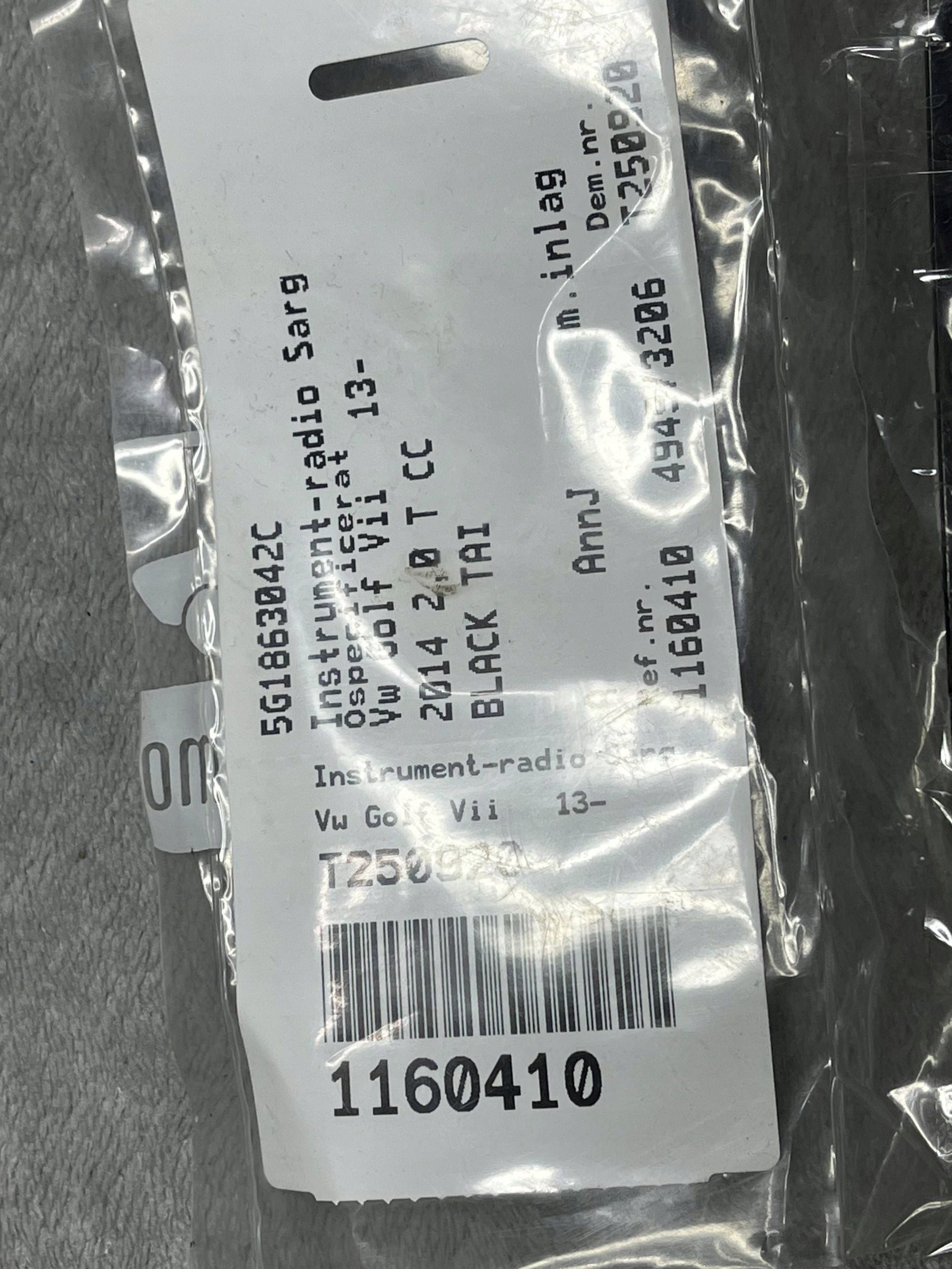 decorative trim kokpitu VW 5G1863042 1.98L gasoline 2017 !J