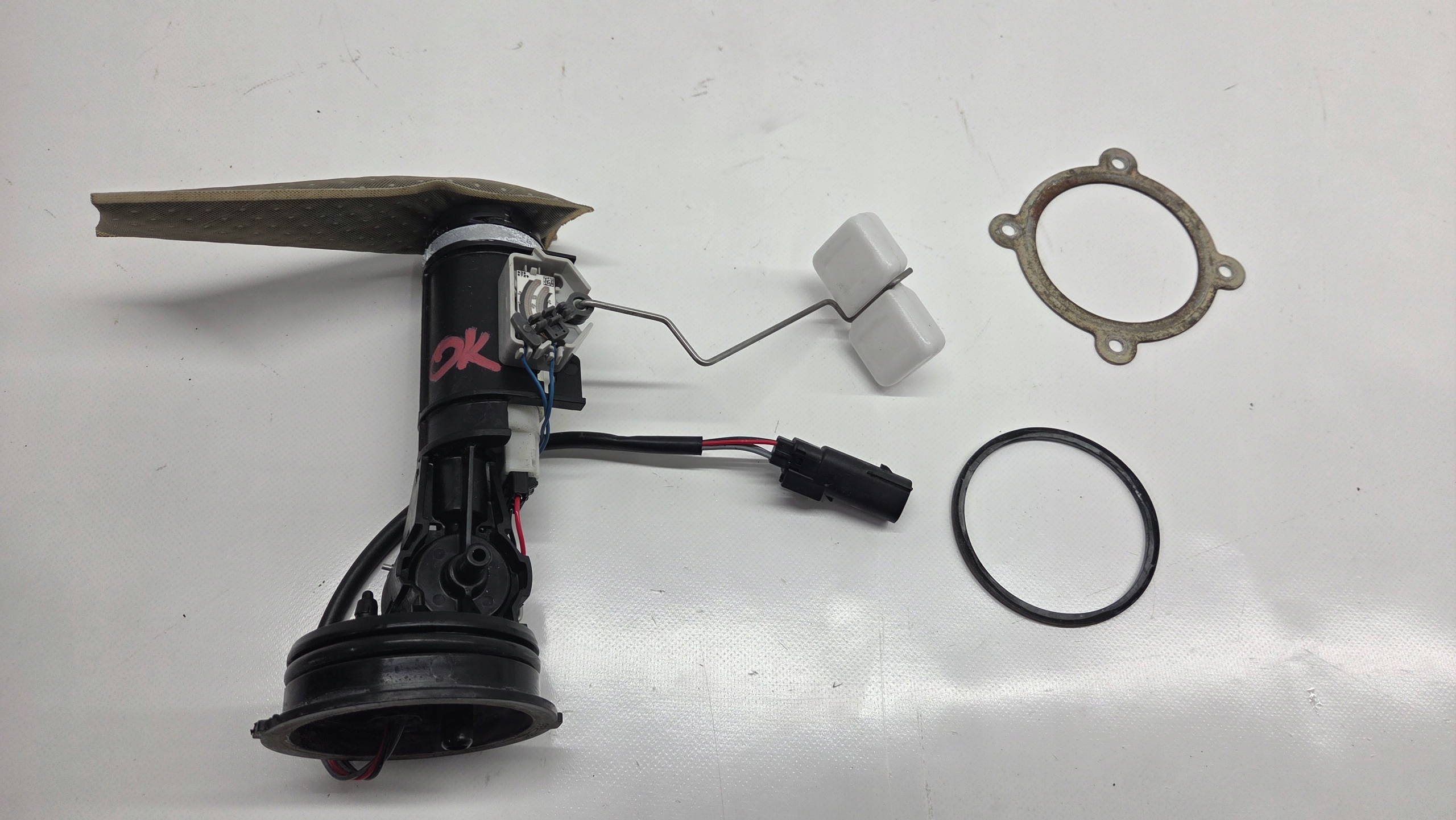 Arctic Cat 550 H1 (09) POMPA PALIWA