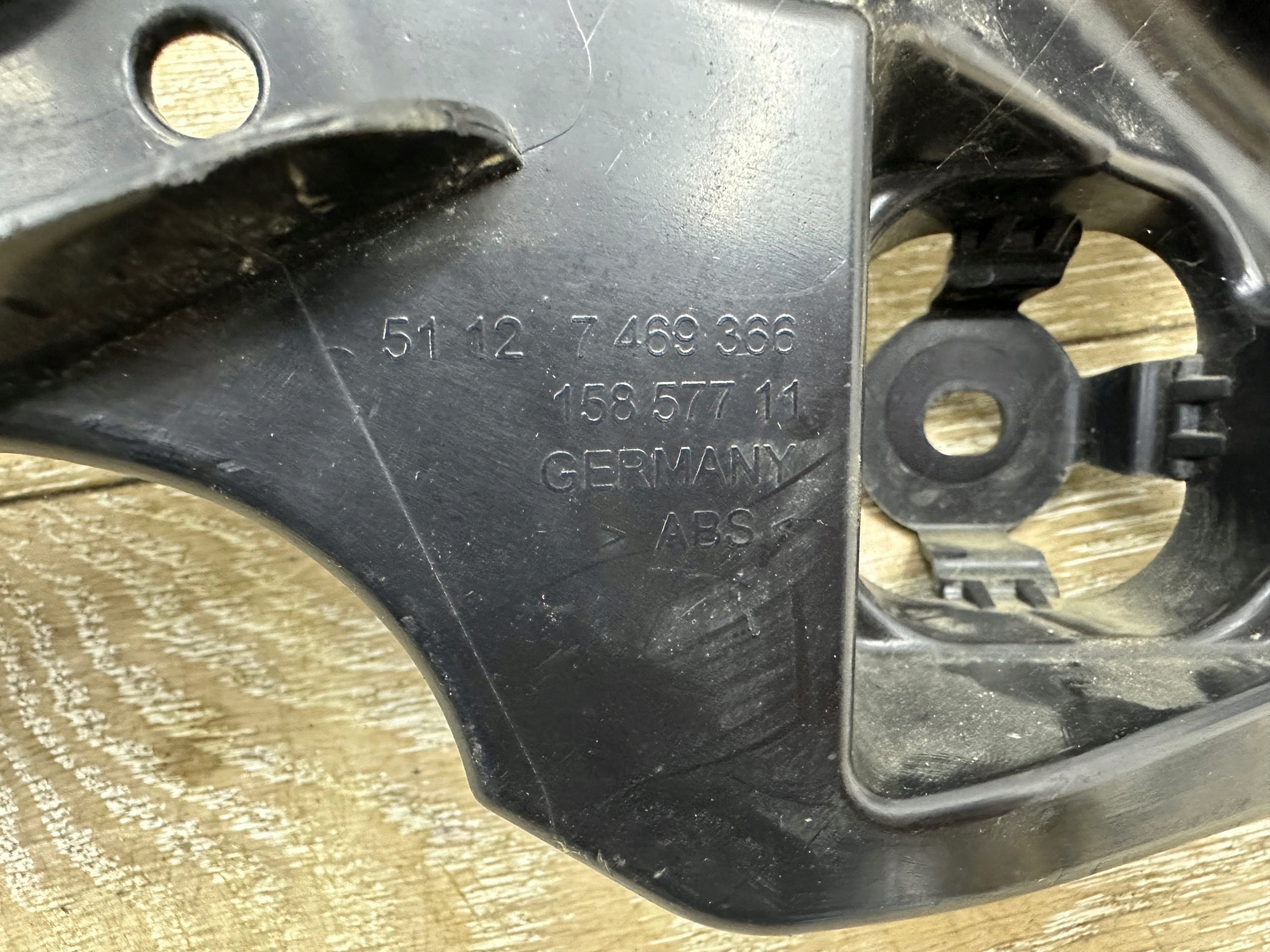 support holder BMW 3 G21 7469366