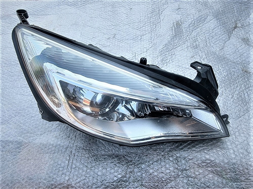4 - ЛАМПА ПРАВАЯ ПЕРЕДНЯЯ ПЕРЕДНЯЯ OPEL ASTRA LED ОБЪЕКТИВ