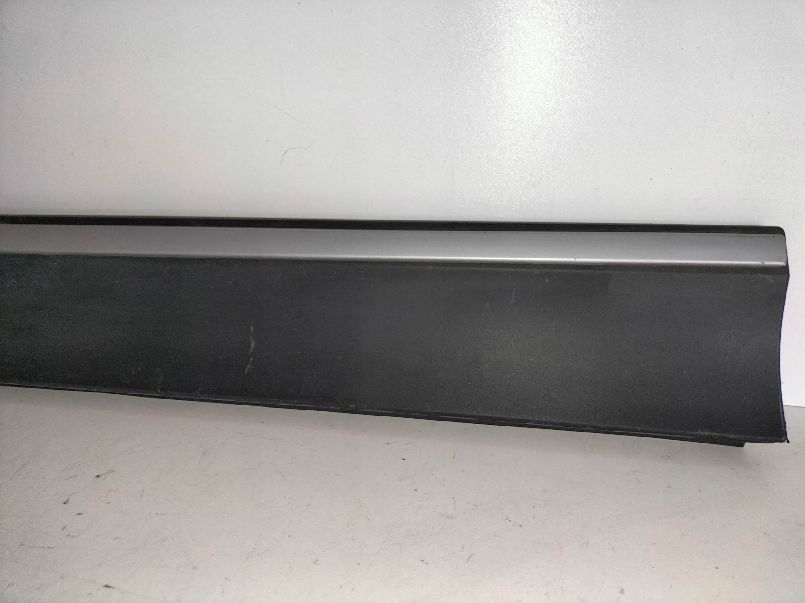 moulding cap door front left BMW X3 F25 10