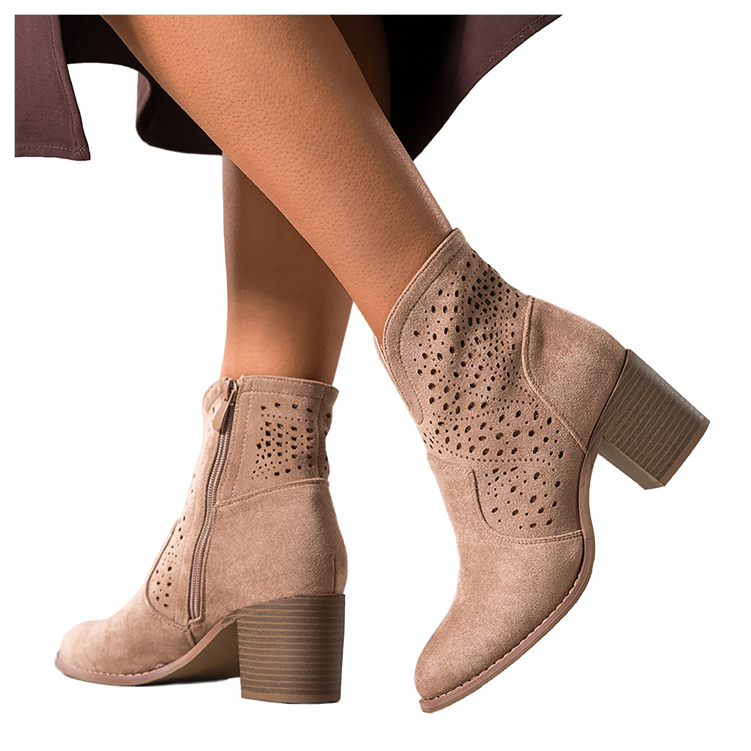 Béžové dámské kotníkové boty Módní Na Sloupku Pohodlné Vystřižený Svršek Prolamovaný vel. 37