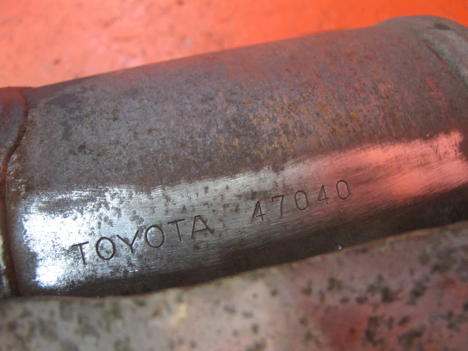 TOYOTA AURIS and 1 E15 1.33 DUAL VVTI 1NR-FE catalyst 47040