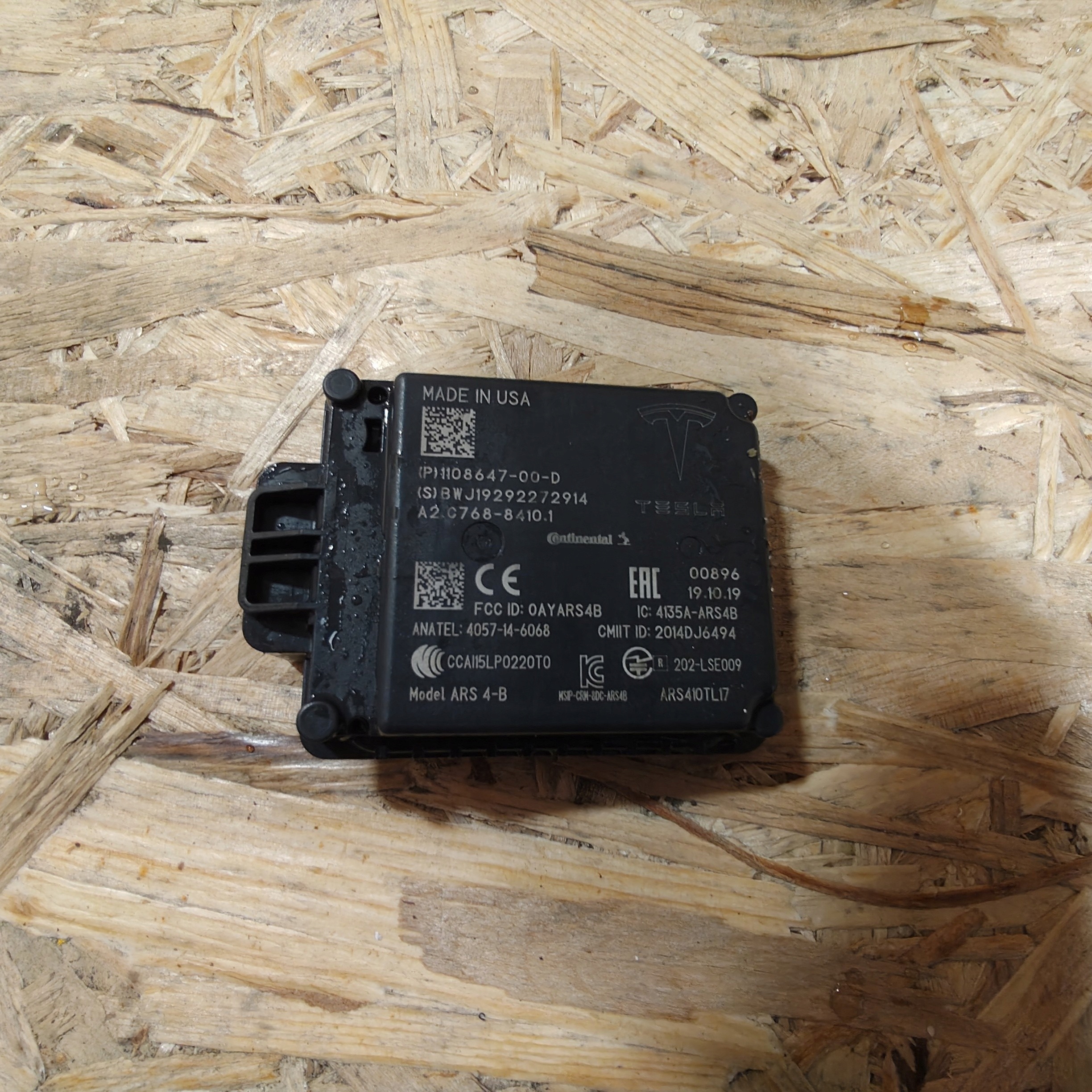 RADAR DISTRONIC TESLA MODEL 3 1108647-00-D
