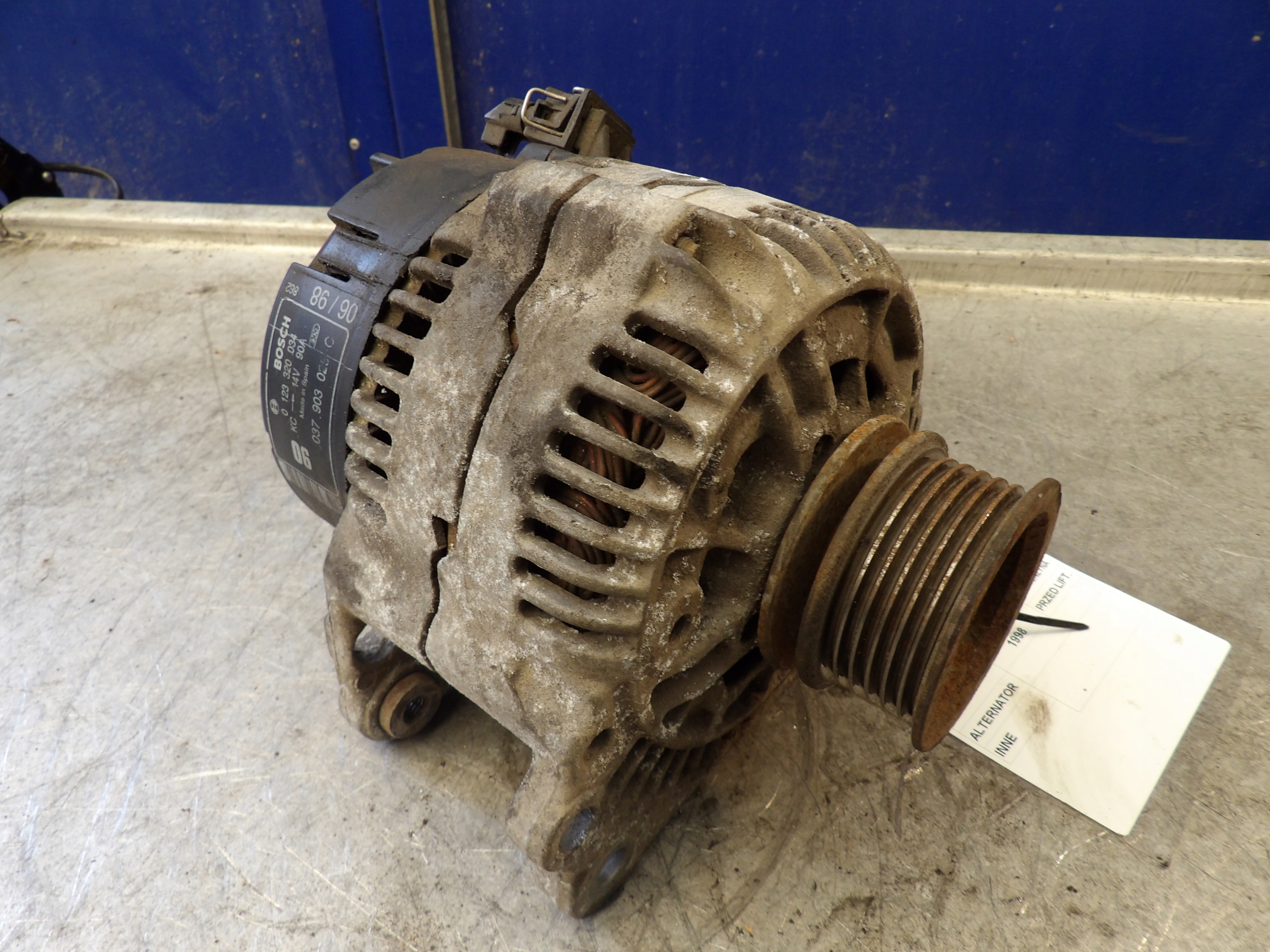 Audi A3 8L ALTERNATOR 1,8B 0123320034 037903025C