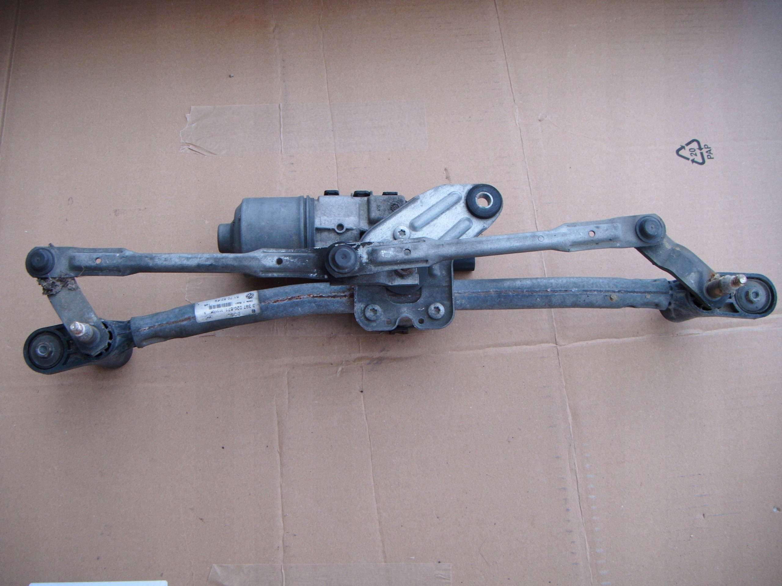 FIAT CROMA 05-1.9 MULTIJET SILNICZEK MECHANIZM WYCIERACZEK