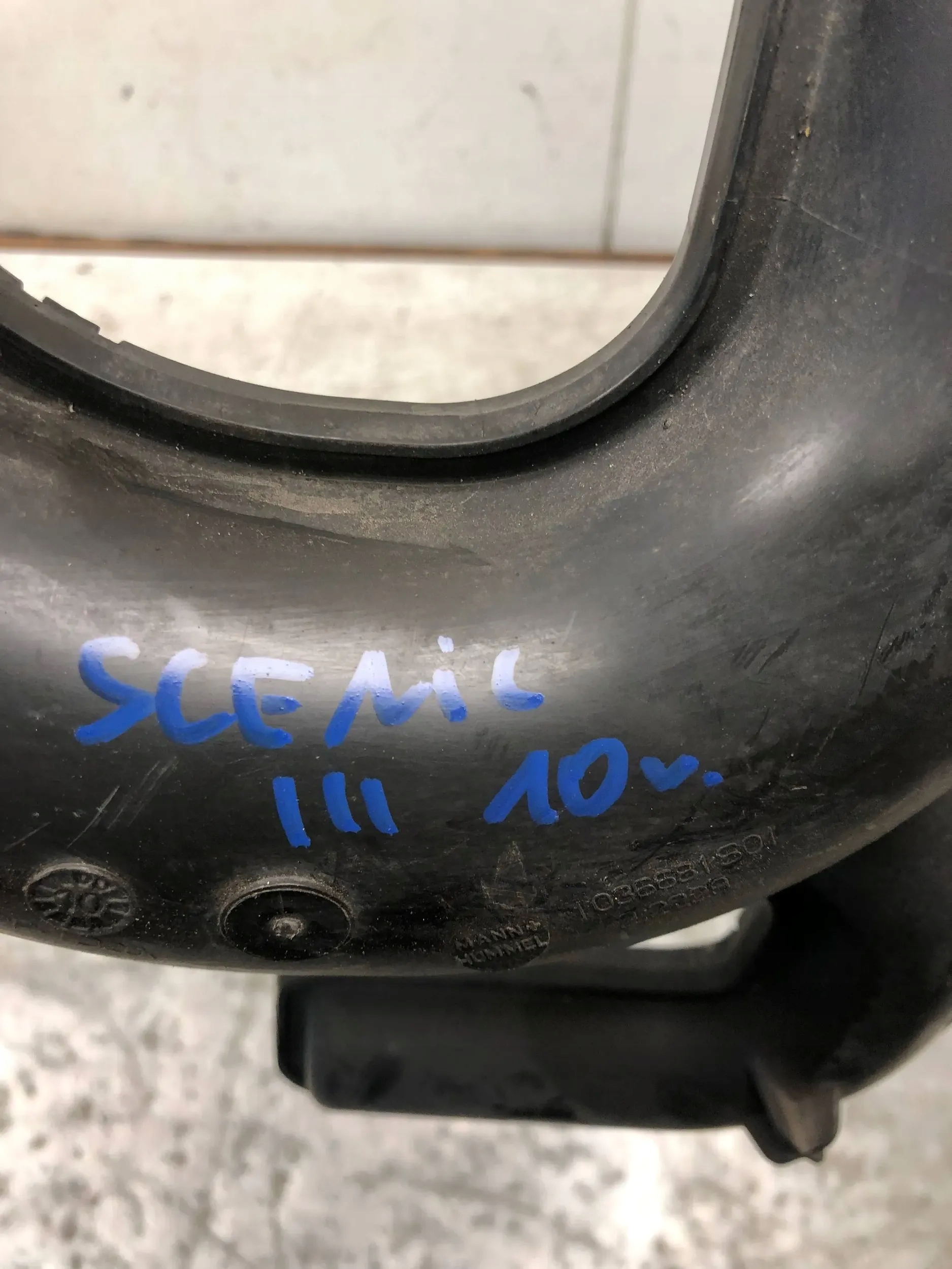 pipe air hose RENAULT SCENIC III 8200923128