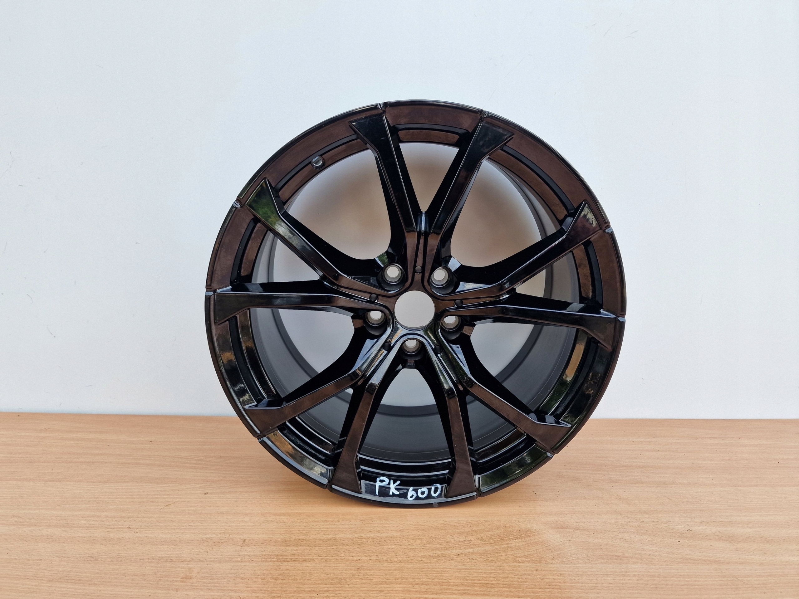 disk disk BMW 10JX19 R19 ET40 5X112 MERCEDES