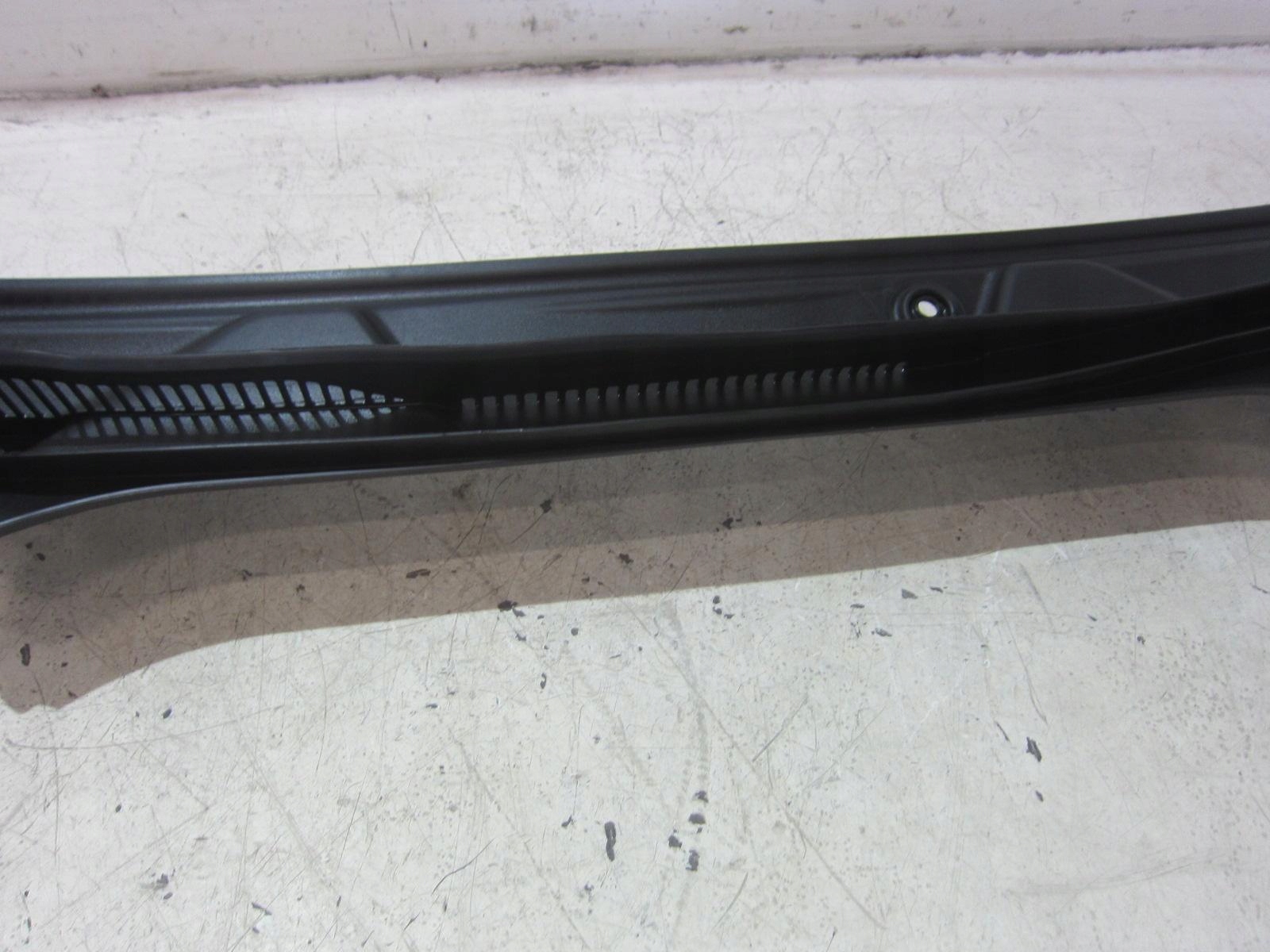 BMW X3 G01 G02 PODSZYBIE GÓRNE OSŁONA WLOTU 51717399015 7399015 Typ samochodu Samochody osobowe